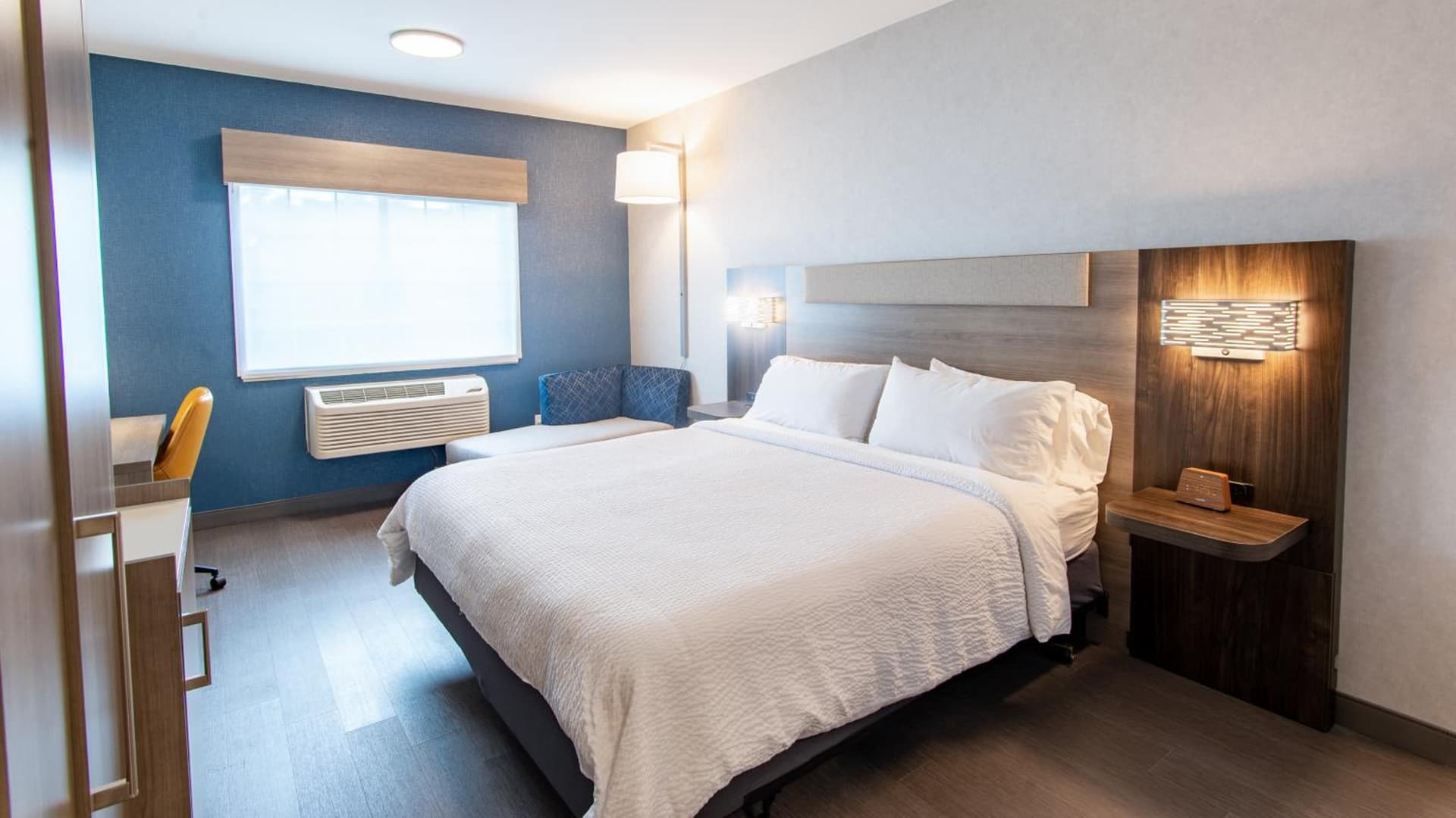 Holiday Inn Express Oakdale by IHG gallery photo in Oakdale, CA — image 15