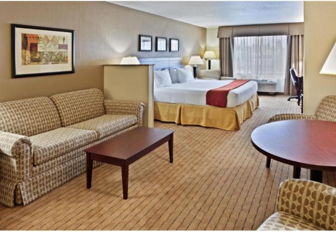 Holiday Inn Express Hotel & Suites Vancouver Mall-Portland Area by IHG interior in Vancouver, WA — gallery photo 2