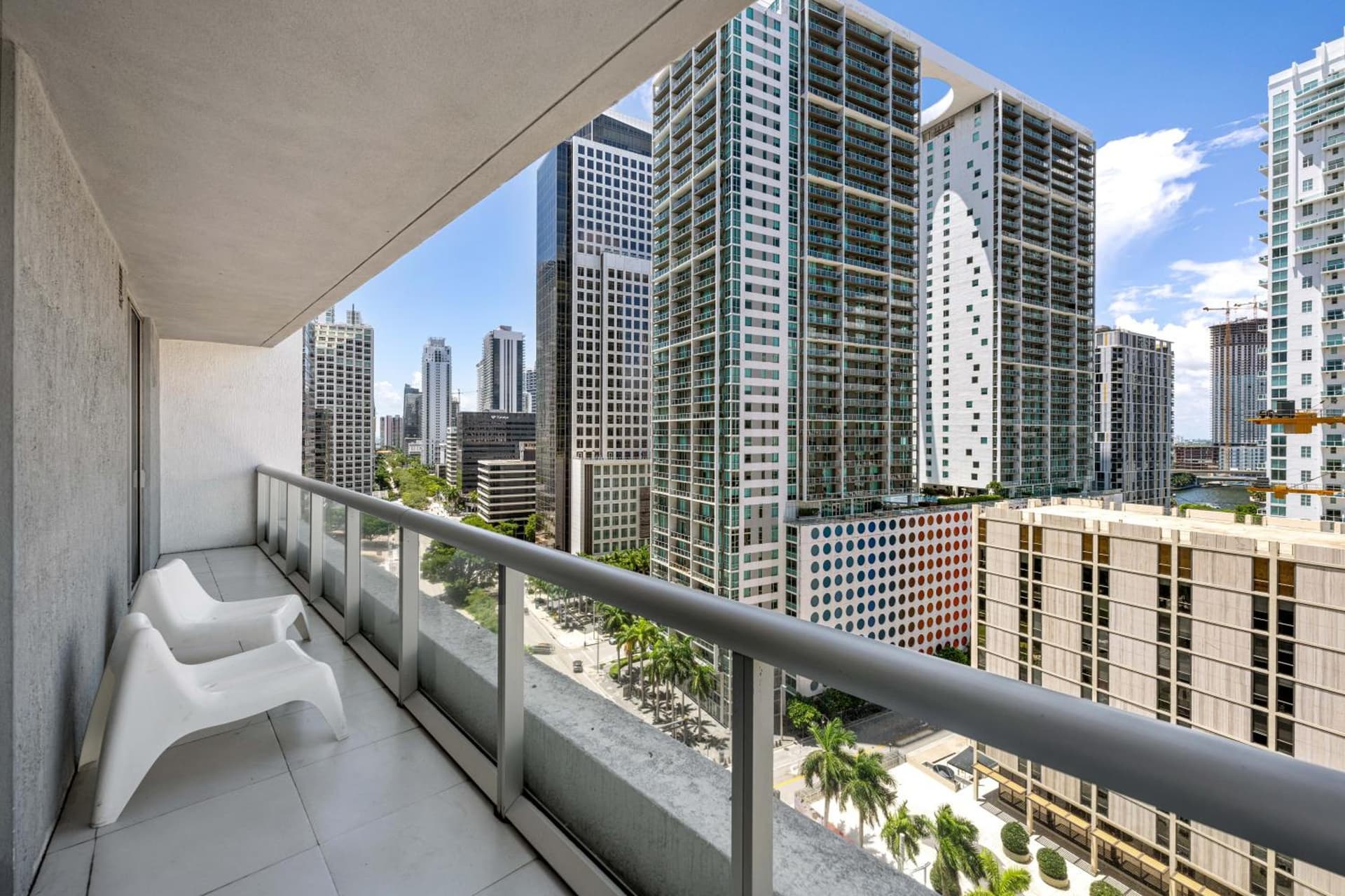 Icon Brickell Miami Condo In Downtown 2BD 2BA property views in Miami, FL — gallery photo 3