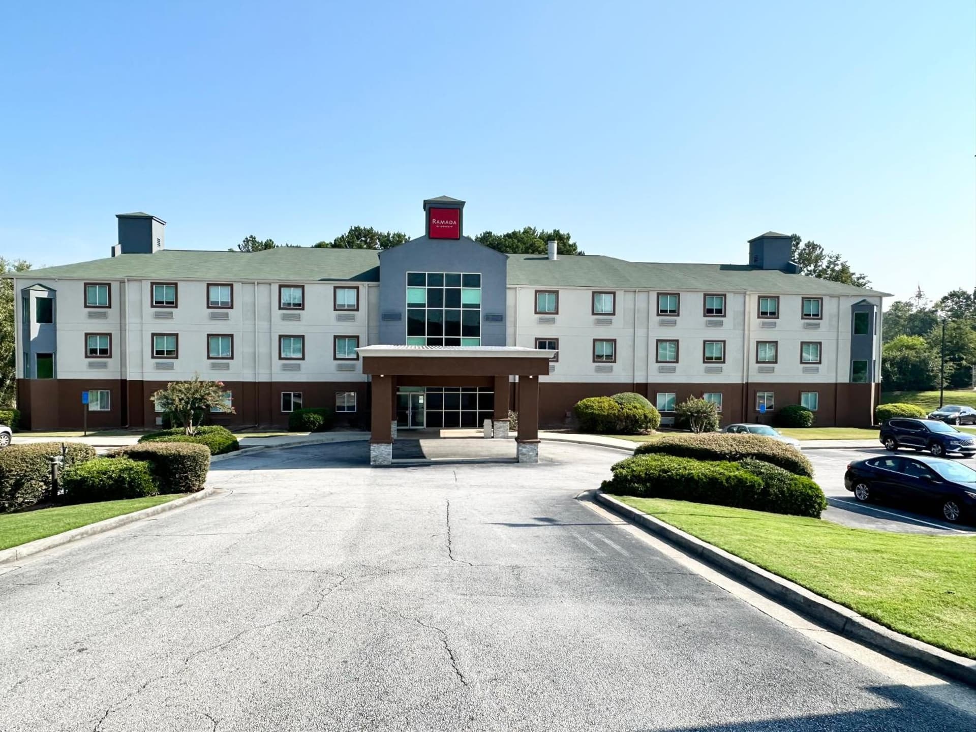Ramada by Wyndham Lithia Springs Atlanta — hotel in Lithia Springs, Georgia
