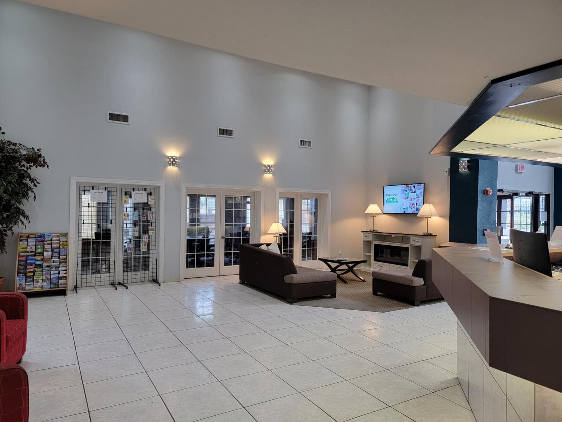 Extend-a-Suites - Extended Stay, I-40 Amarillo West interior in Amarillo, TX — gallery photo 2