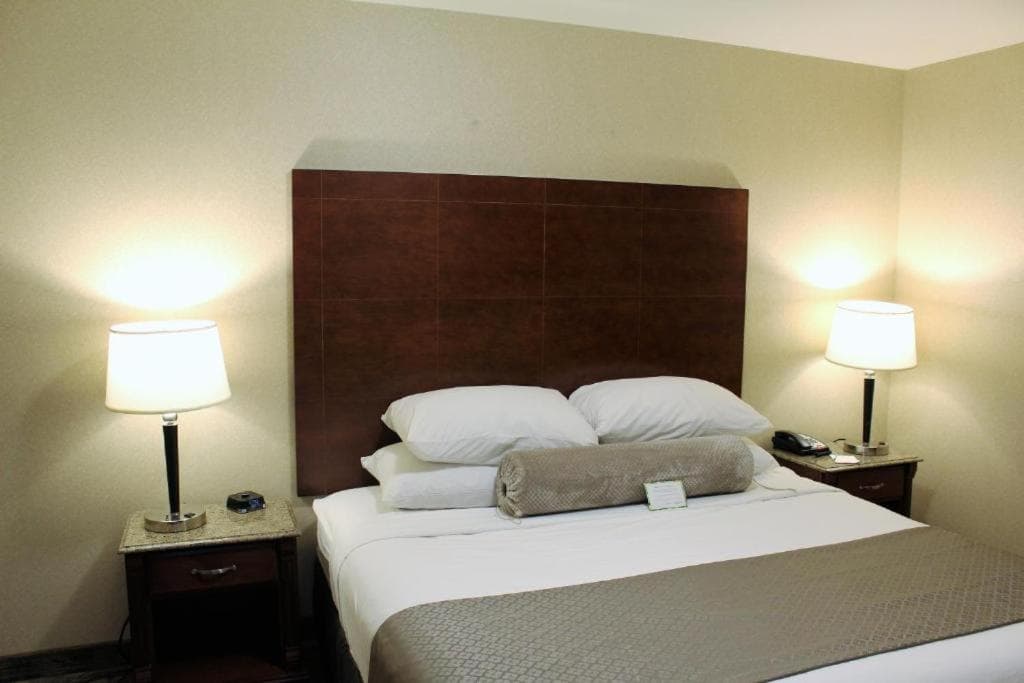 Medallion Inn and Suites gallery photo in Arlington, WA — image 7