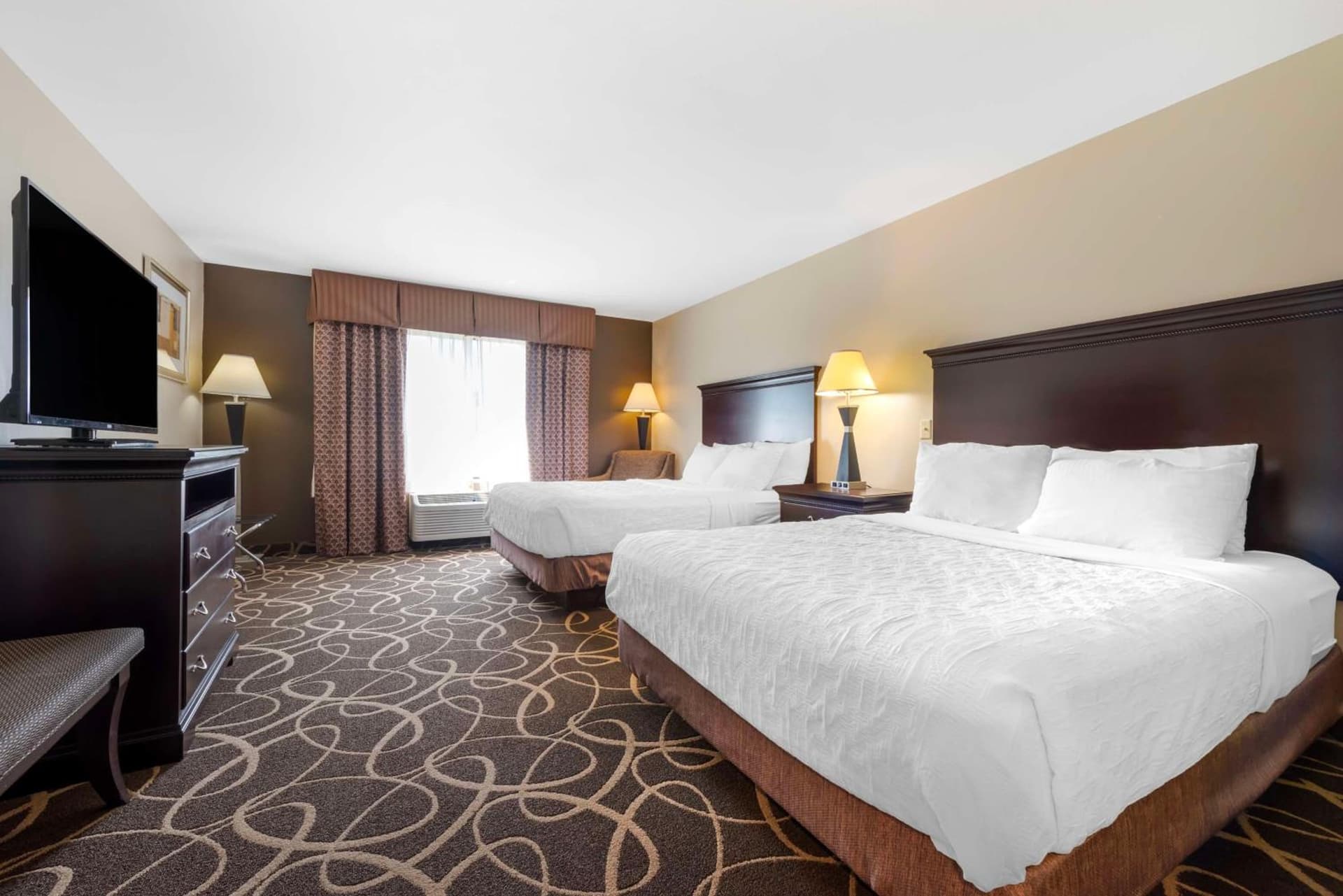 Best Western Plus Eau Claire Conference Center gallery photo in Eau Claire, WI — image 32
