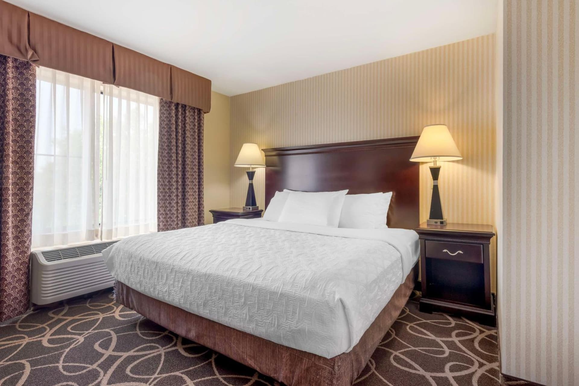Best Western Plus Eau Claire Conference Center gallery photo in Eau Claire, WI — image 4