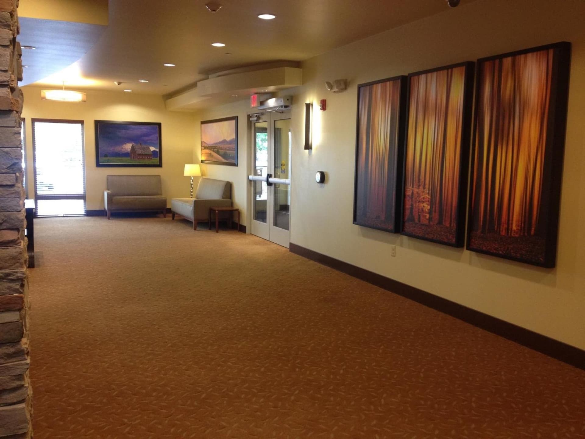 Ledgestone Suites Hotel Billings property views in Billings, MT — gallery photo 3