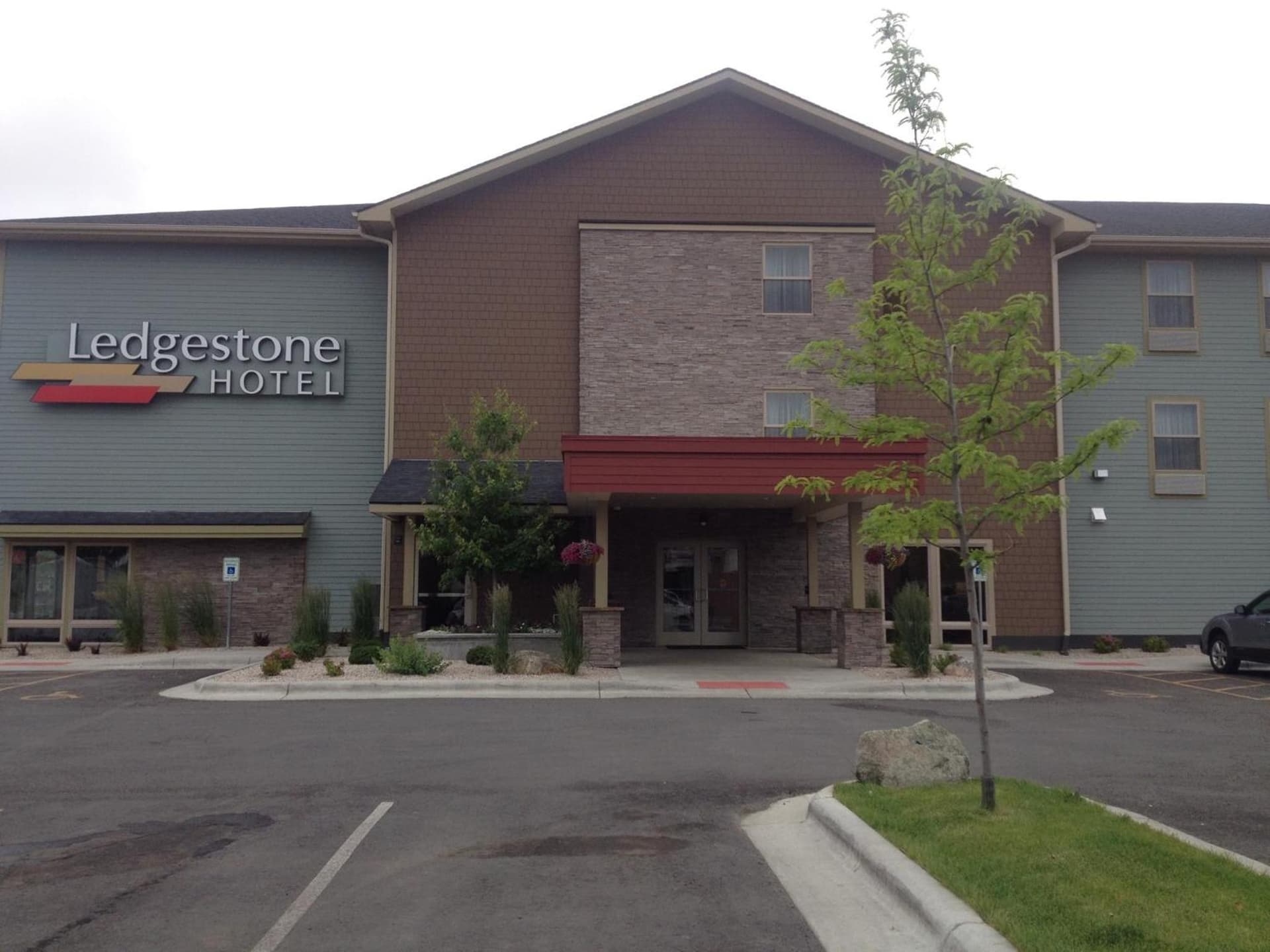 Ledgestone Suites Hotel Billings gallery photo in Billings, MT — image 17