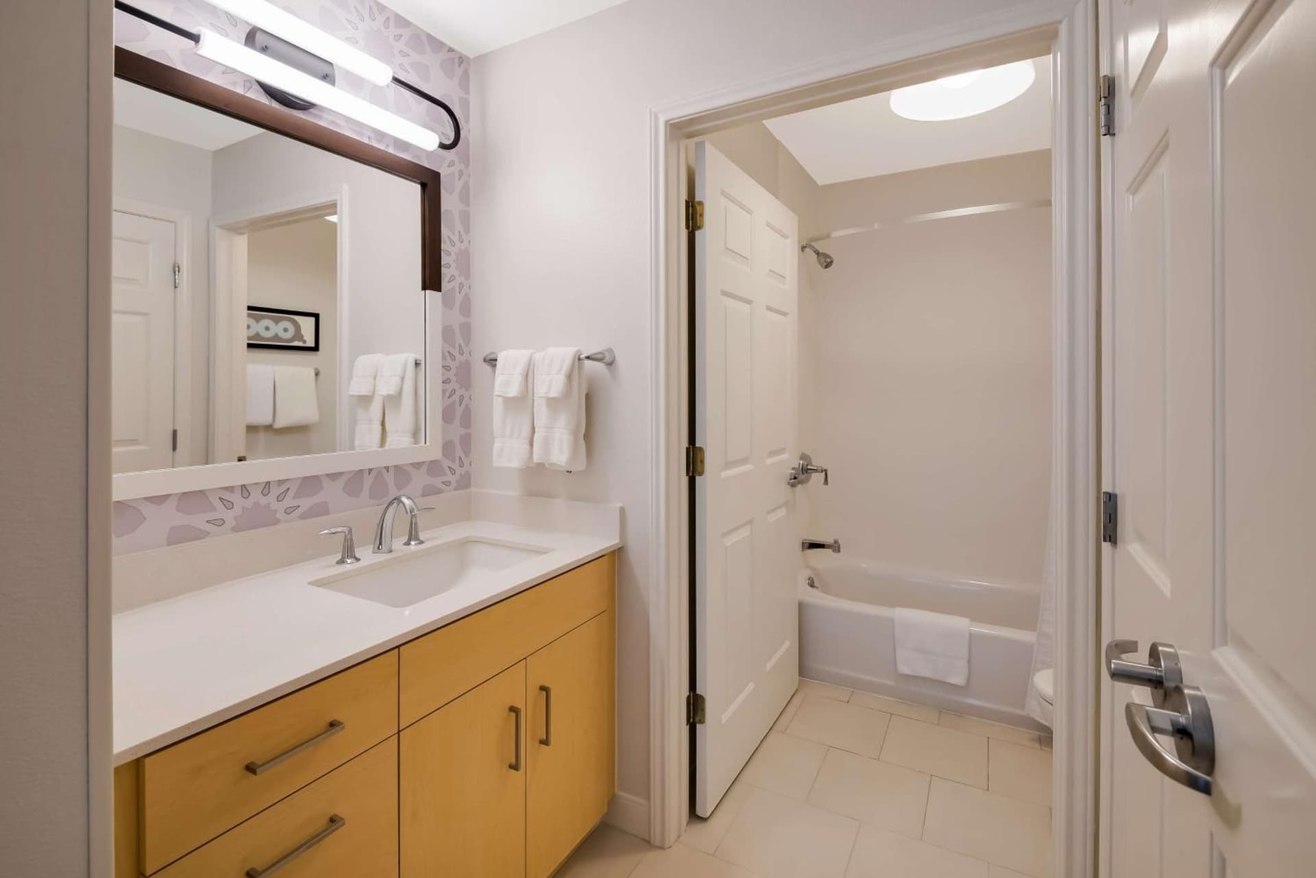 Sonesta ES Suites Andover Boston gallery photo in Andover — image 47