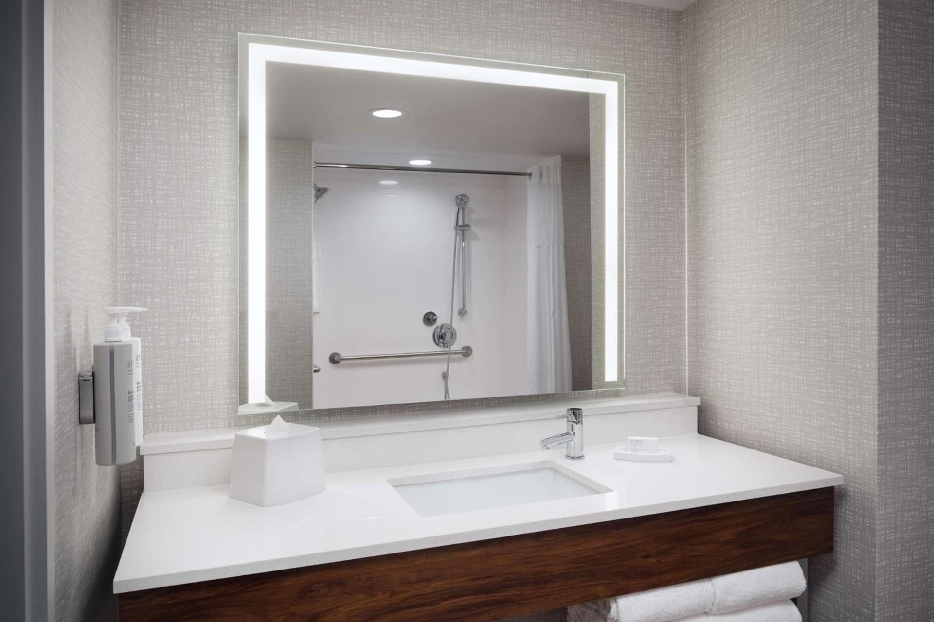 Hampton Inn Towson Downtown gallery photo in Towson, MD — image 23