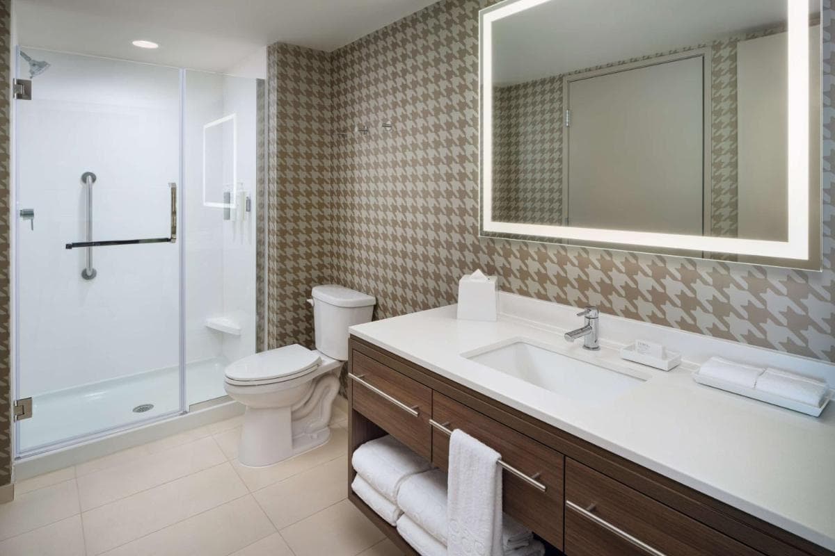 Home2 Suites By Hilton Towson gallery photo in Towson, MD — image 20