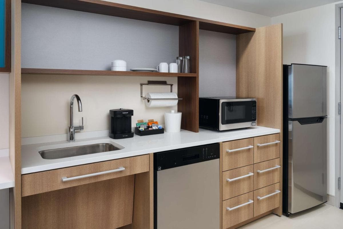 Home2 Suites By Hilton Towson gallery photo in Towson, MD — image 24