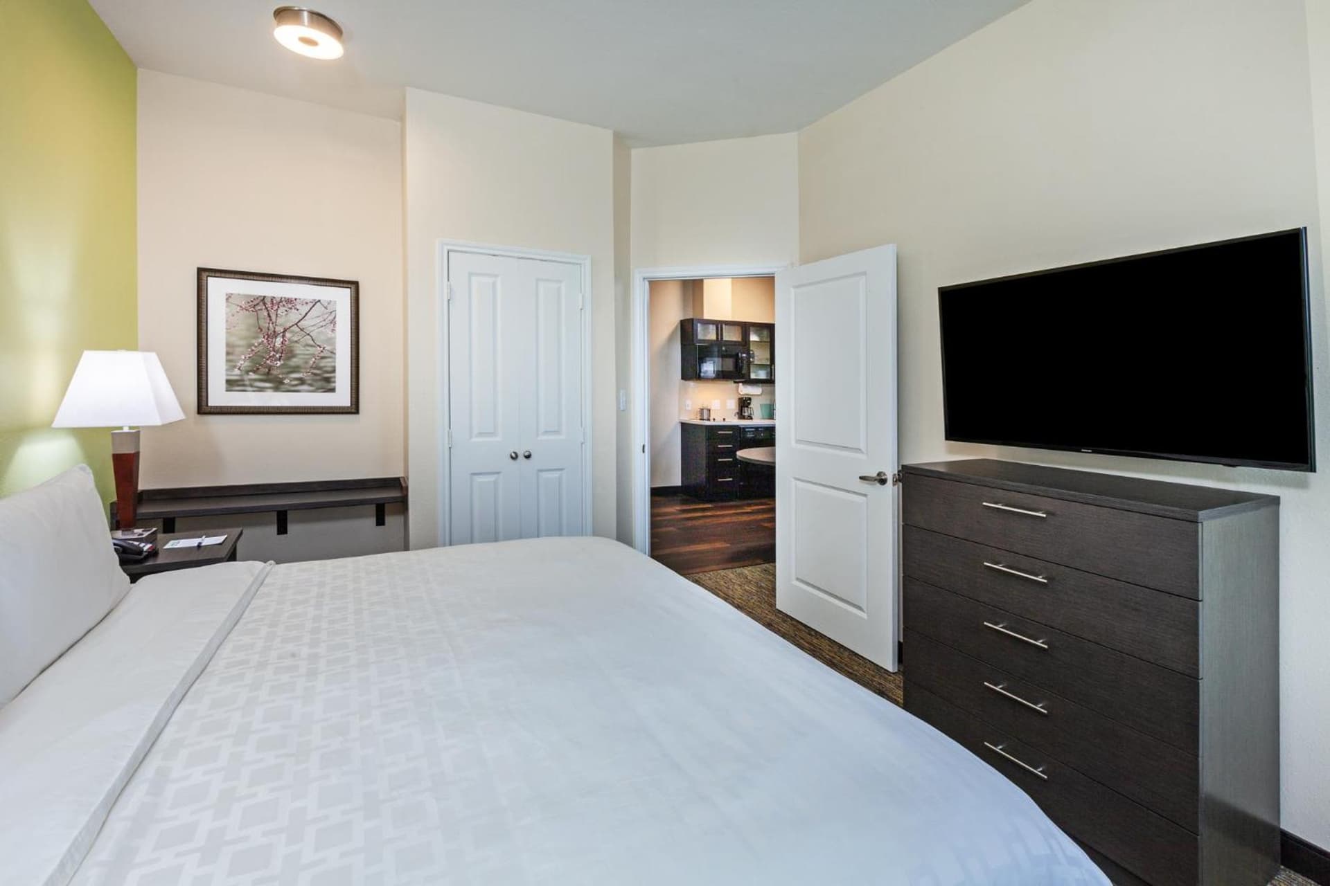 Candlewood Suites - Houston - Pasadena by IHG gallery photo in Pasadena, TX — image 31