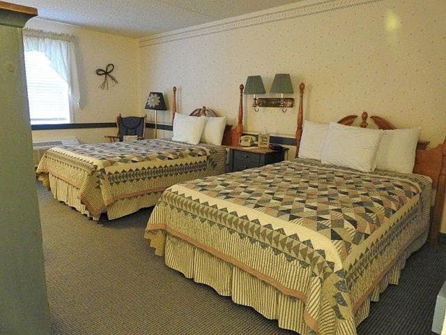 Country Living Inn gallery photo in Lancaster, PA — image 13