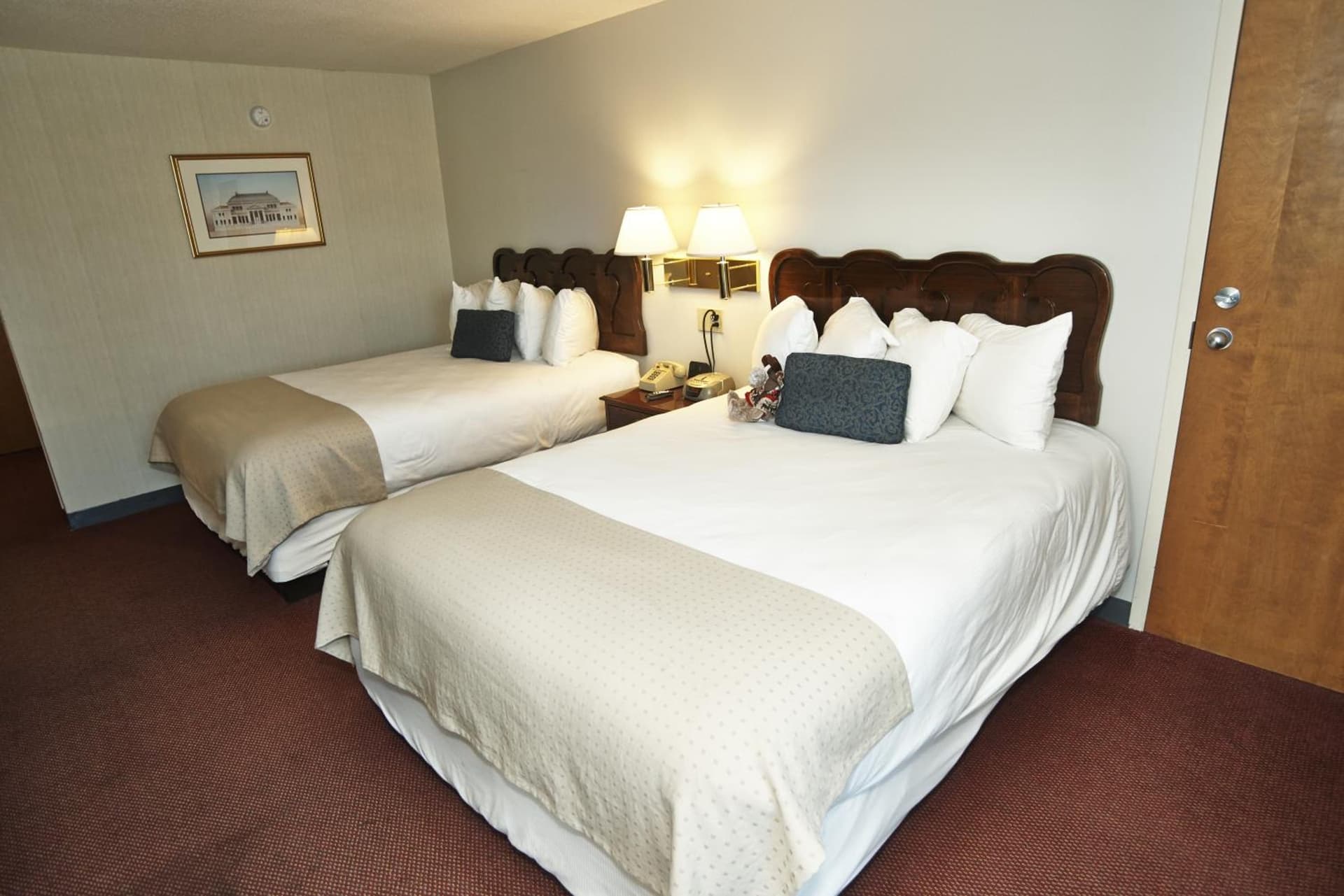 Fireside Inn & Suites Gilford gallery photo in Gilford — image 124