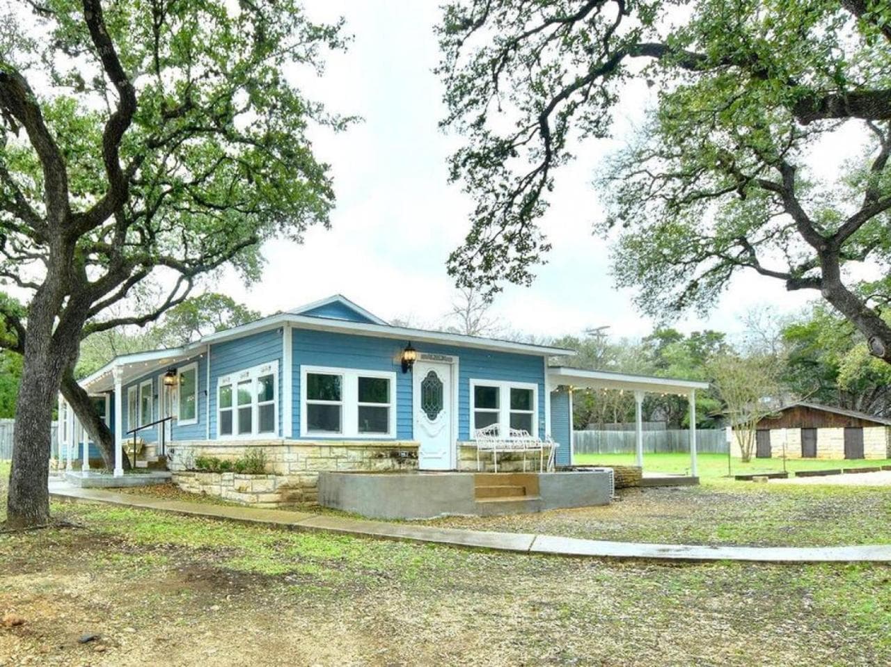 Downtown Studio 2 at Beer Ranch Project Inn property views in Wimberley, TX — gallery photo 3