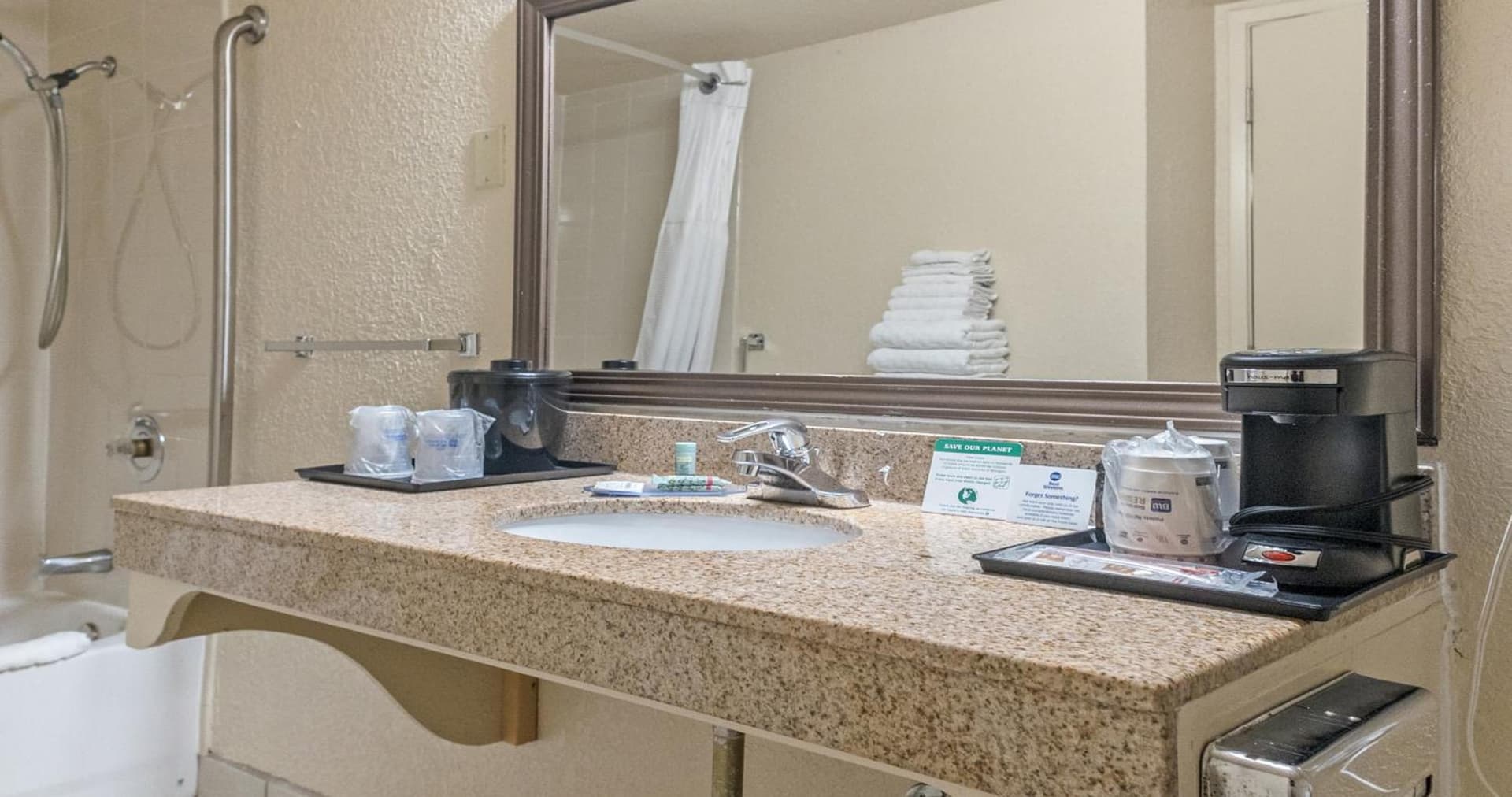 Best Western Roseville Inn gallery photo in Roseville, CA — image 87