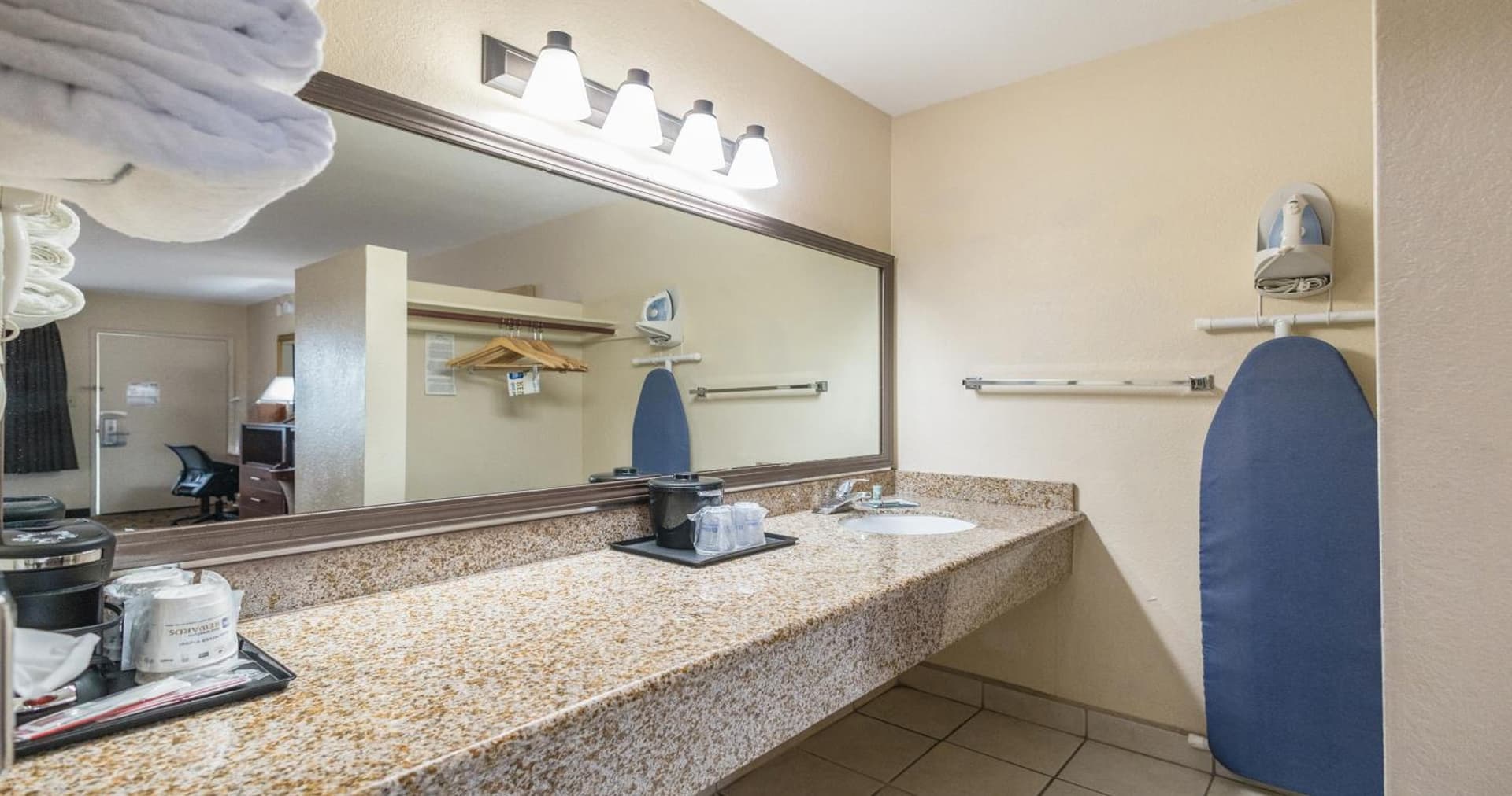 Best Western Roseville Inn gallery photo in Roseville, CA — image 48