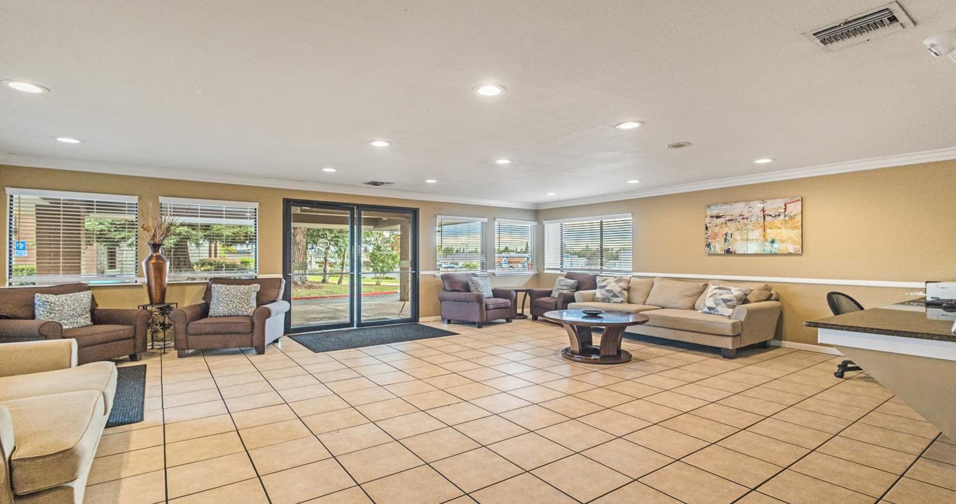 Best Western Roseville Inn gallery photo in Roseville, CA — image 52