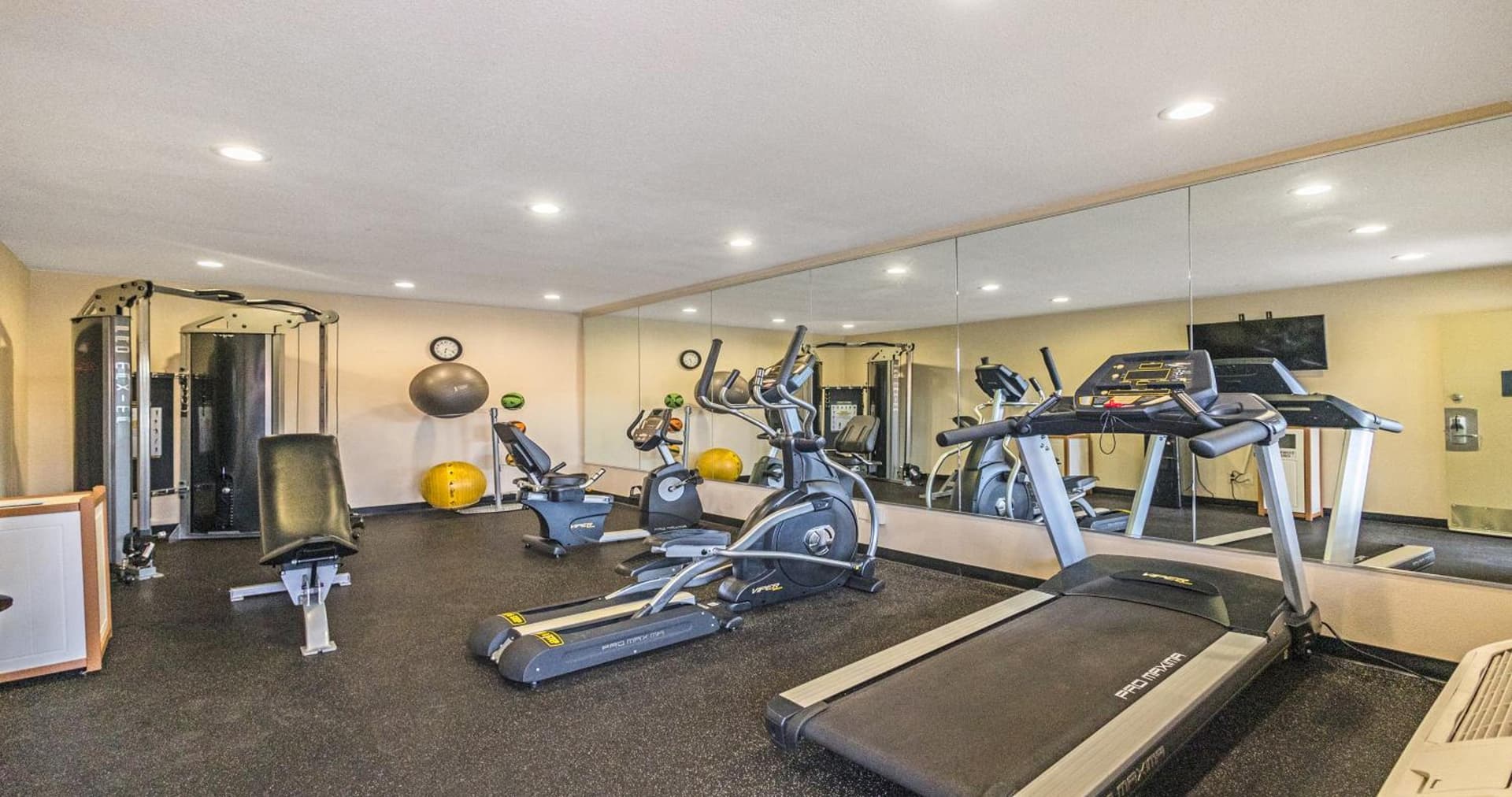 Best Western Roseville Inn gallery photo in Roseville, CA — image 86
