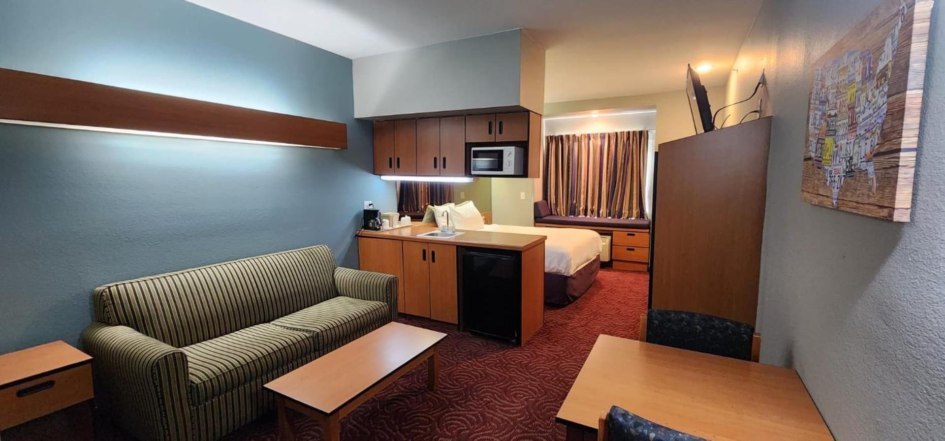Econo Lodge Inn & Suites Mesquite - Dallas East gallery photo in Mesquite, TX — image 38