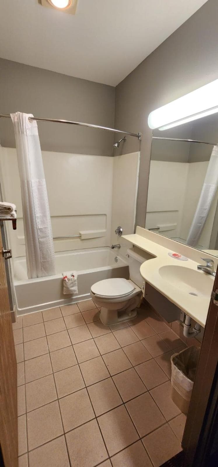 Econo Lodge Inn & Suites Mesquite - Dallas East gallery photo in Mesquite, TX — image 29