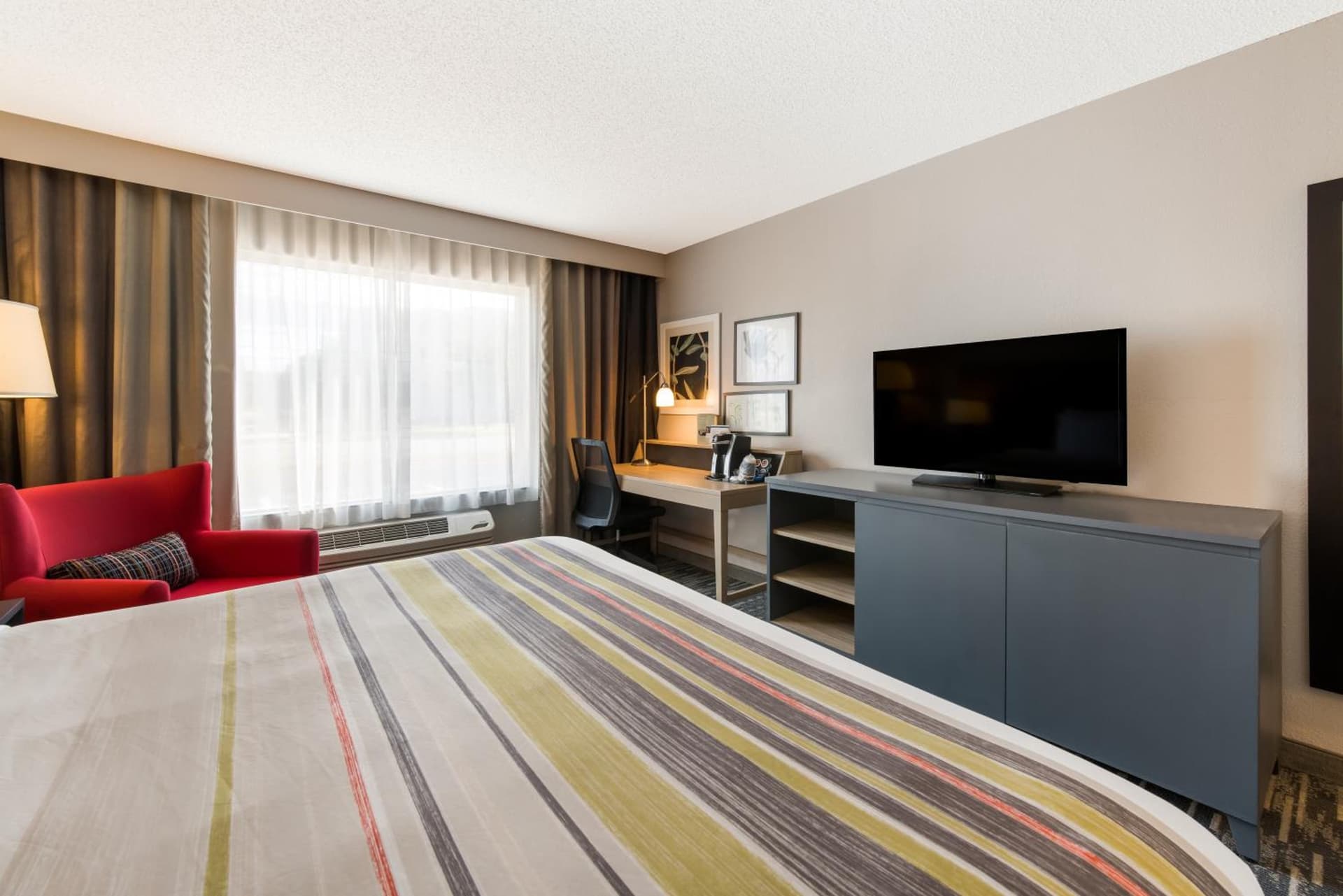 Country Inn & Suites by Radisson, Wichita East, KS gallery photo in Wichita, KS — image 33