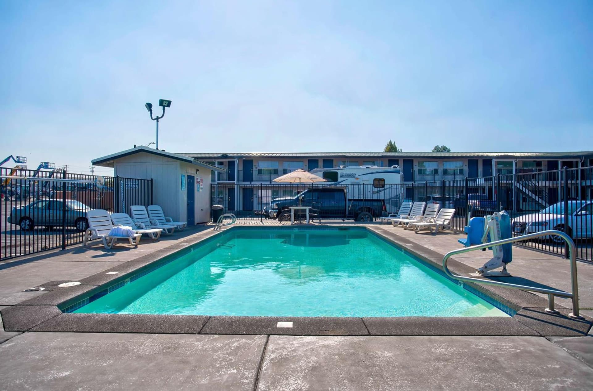 Motel 6-Bend, OR gallery photo in Bend, OR — image 16