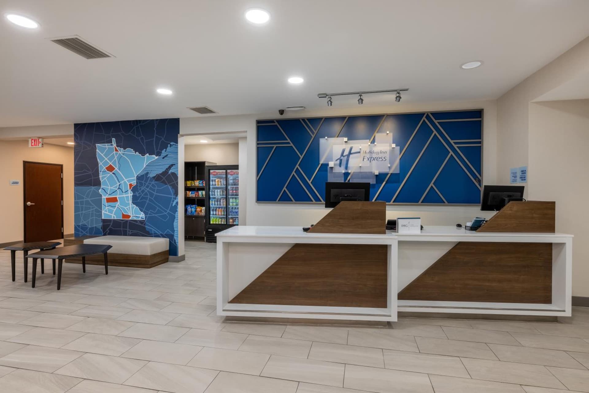 Holiday Inn Express Rochester South - Mayo Area by IHG property views in Rochester, MN — gallery photo 3