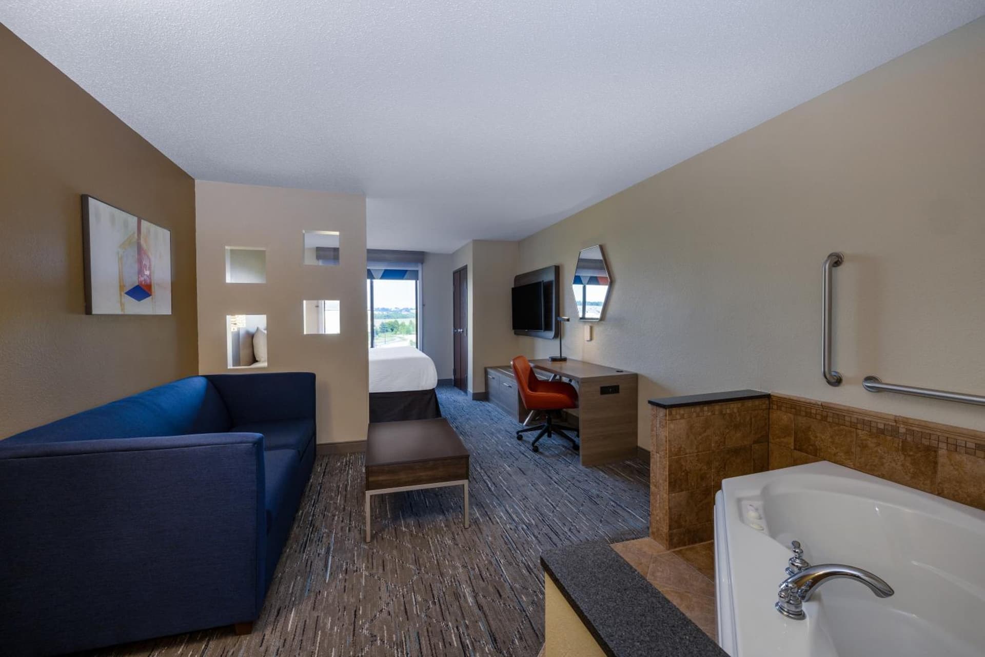 Holiday Inn Express Rochester South - Mayo Area by IHG gallery photo in Rochester, MN — image 8
