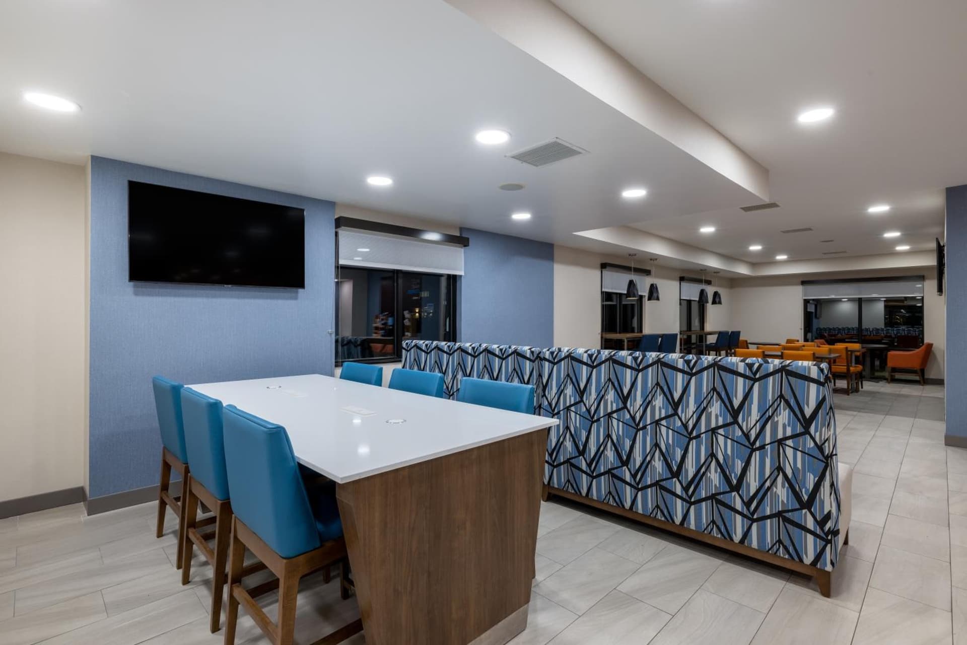 Holiday Inn Express Rochester South - Mayo Area by IHG gallery photo in Rochester, MN — image 17