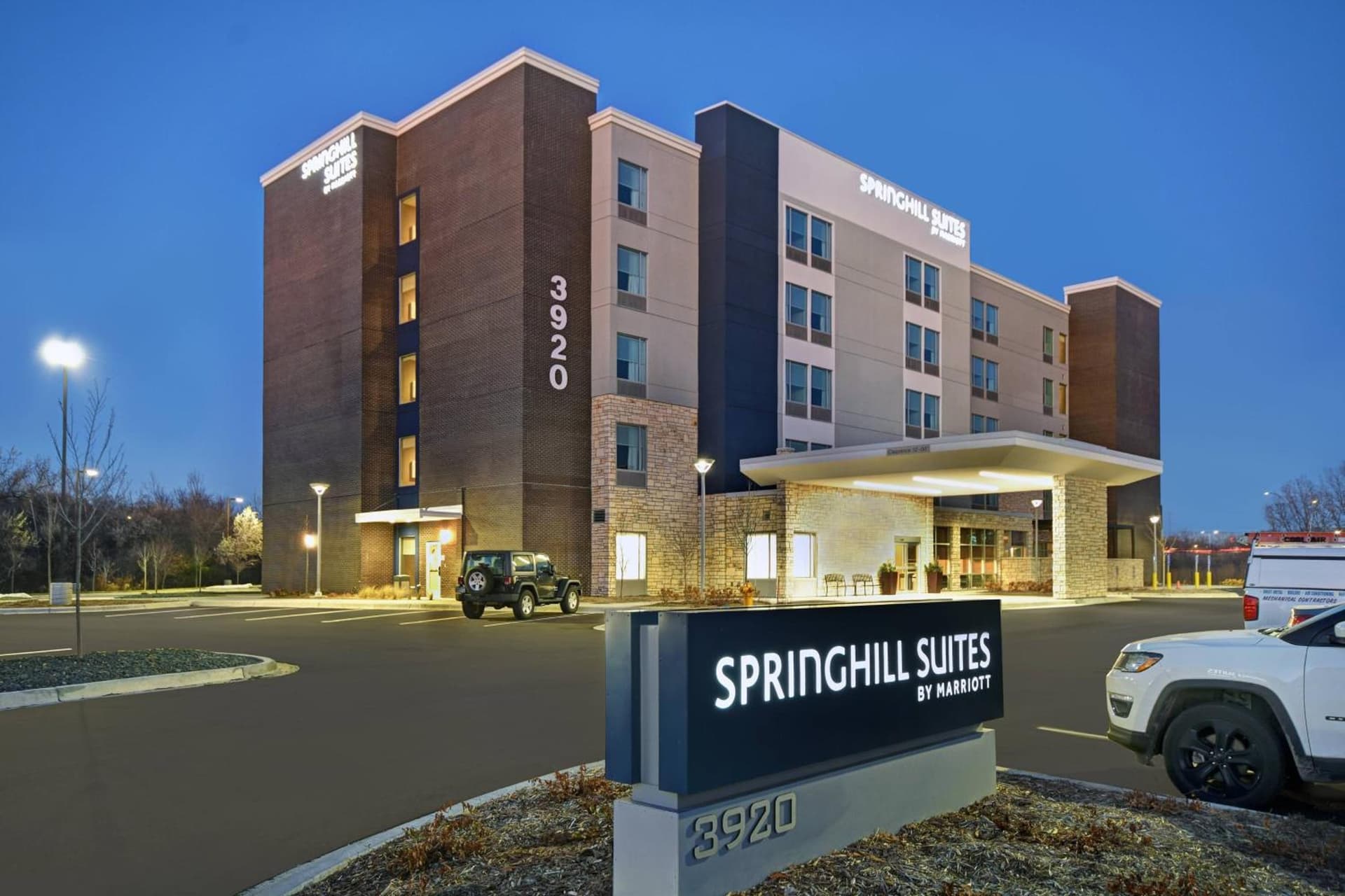 SpringHill Suites by Marriott St. Paul Arden Hills property views in Arden Hills, MN — gallery photo 3