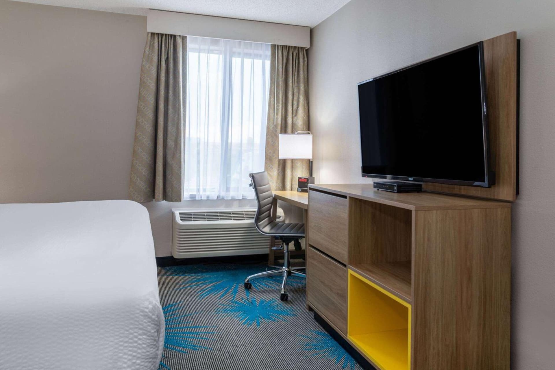 Days Inn & Suites by Wyndham Denver International Airport gallery photo in Denver, CO — image 44