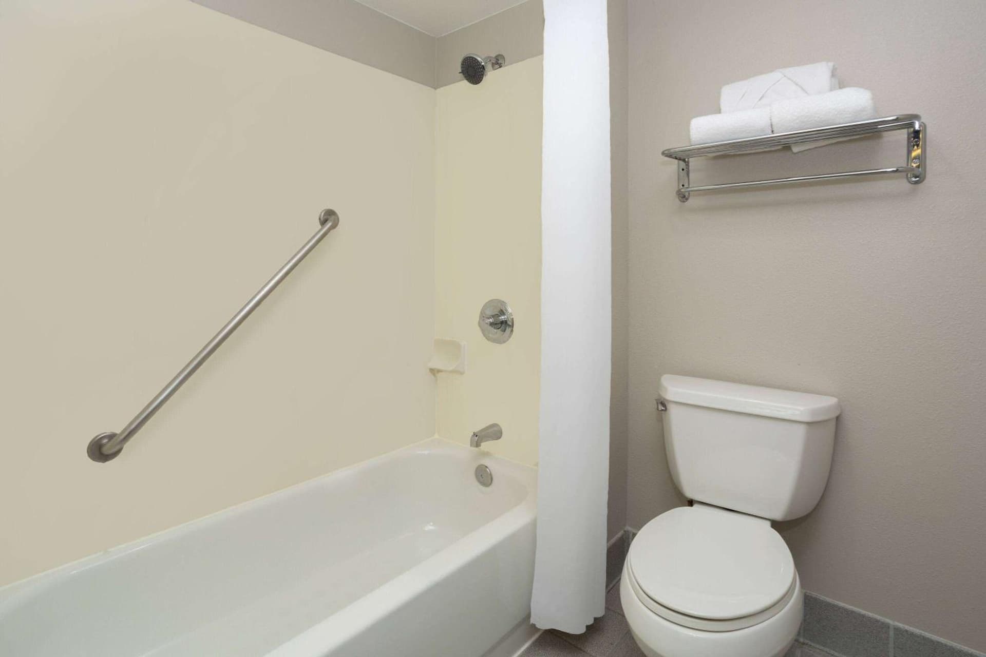 Days Inn & Suites by Wyndham Denver International Airport gallery photo in Denver, CO — image 20