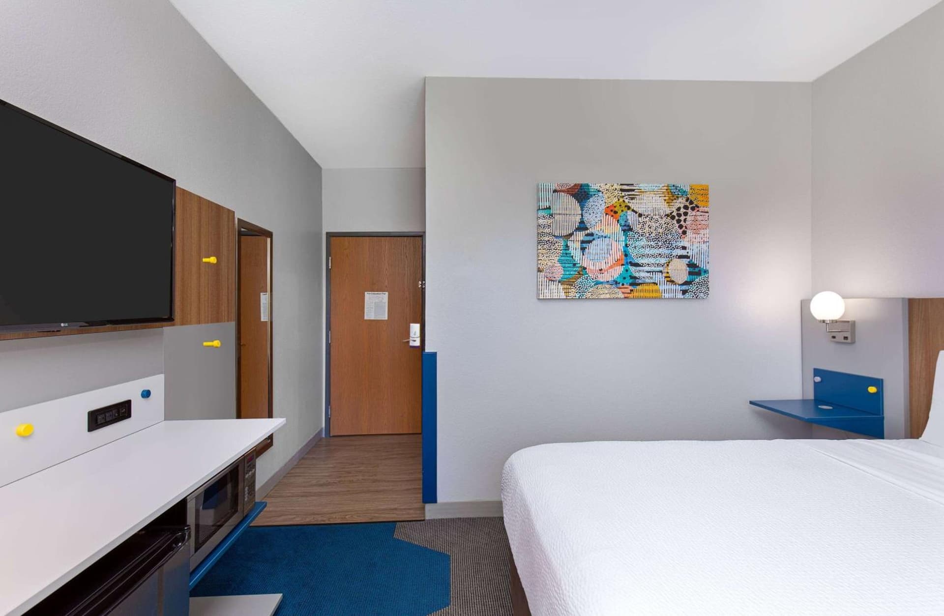 Microtel Inn and Suites by Wyndham gallery photo in Opelika, AL — image 23
