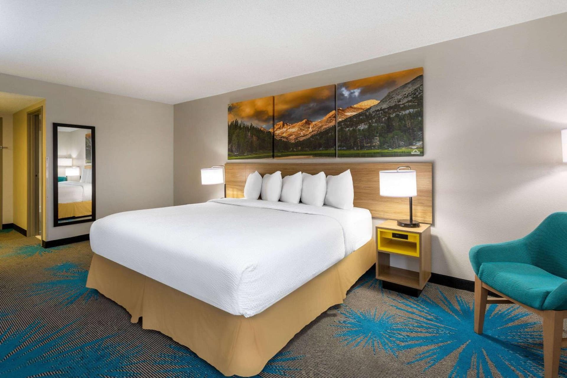 Days Inn & Suites by Wyndham Denver International Airport gallery photo in Denver, CO — image 30