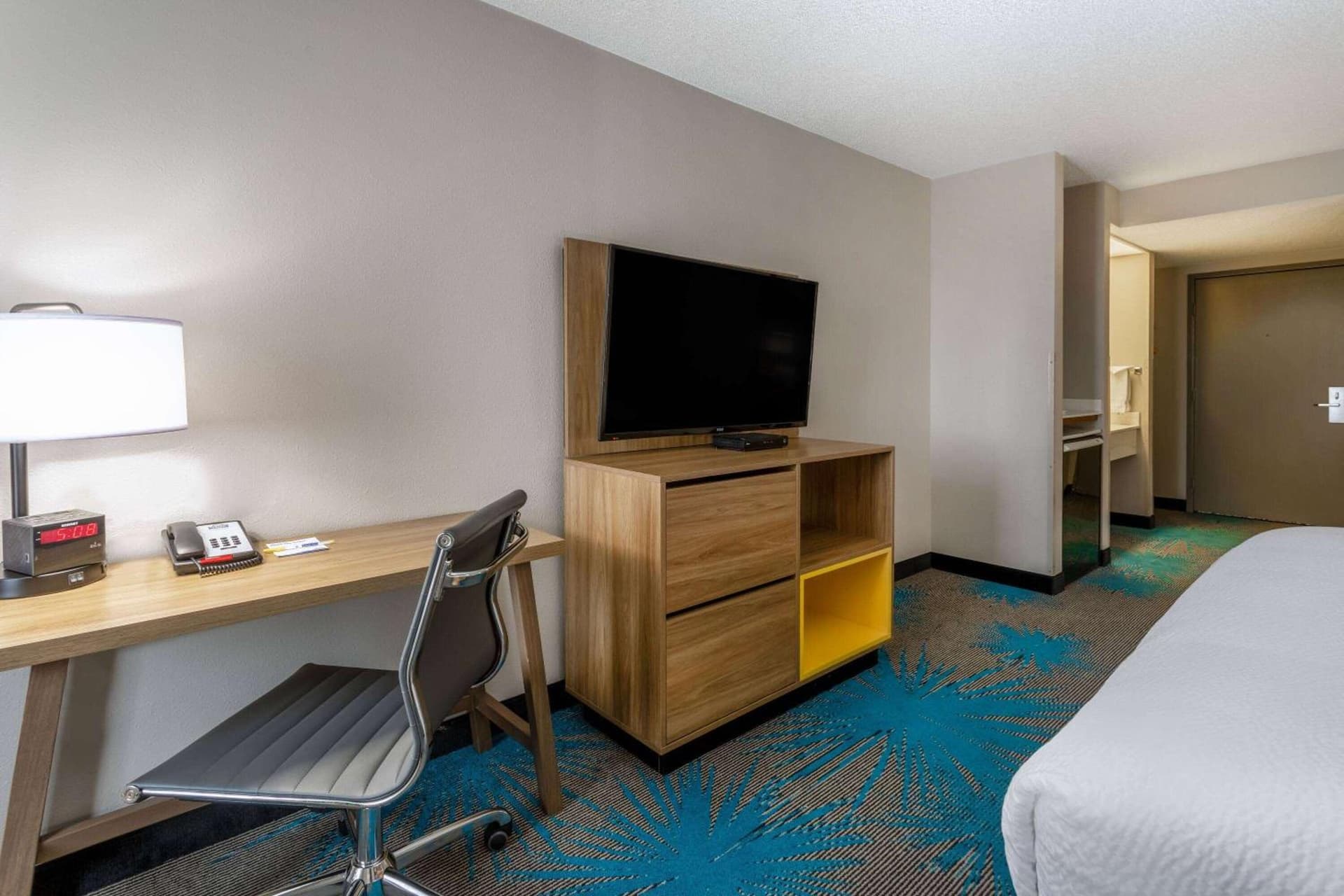 Days Inn & Suites by Wyndham Denver International Airport gallery photo in Denver, CO — image 36