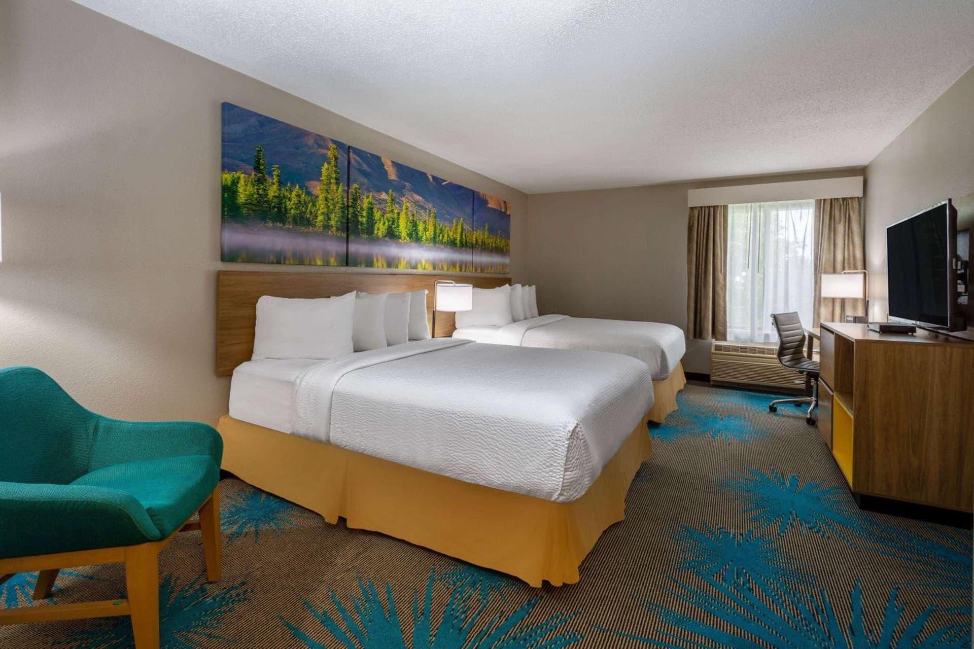 Days Inn & Suites by Wyndham Denver International Airport interior in Denver, CO — gallery photo 2