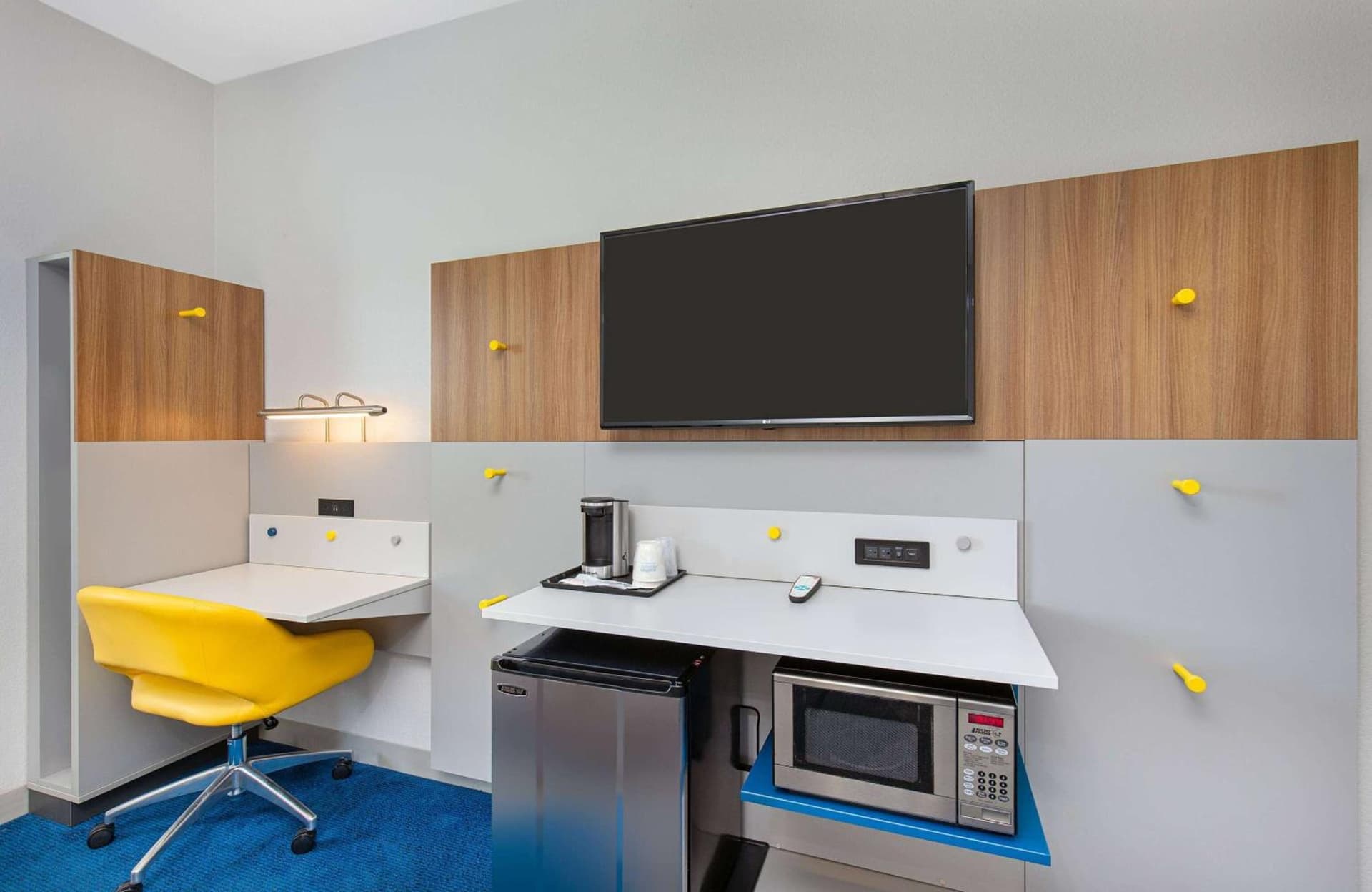 Microtel Inn and Suites by Wyndham gallery photo in Opelika, AL — image 19