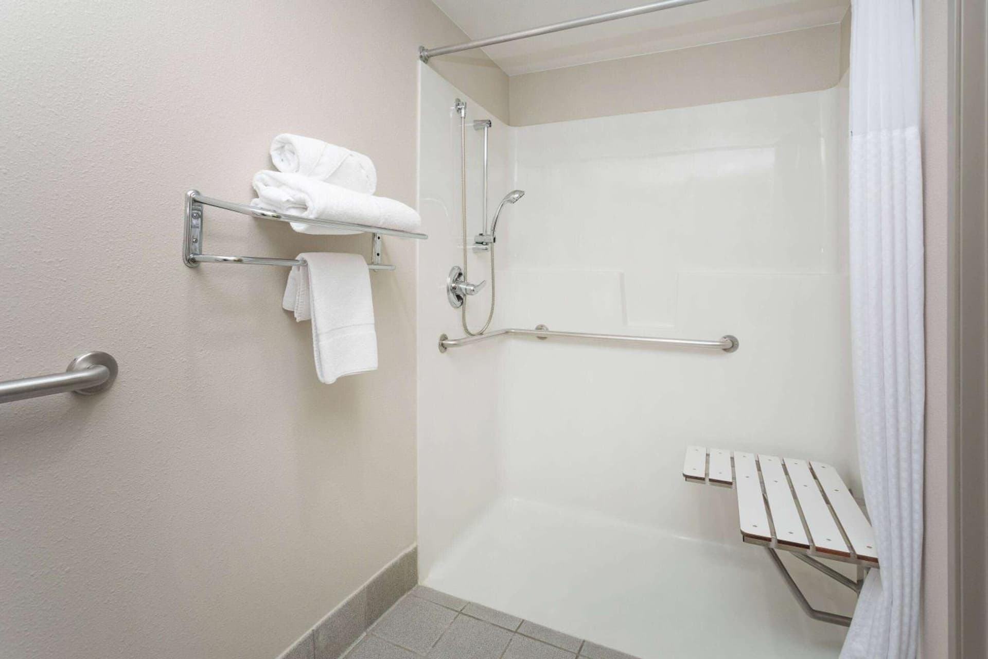 Days Inn & Suites by Wyndham Denver International Airport gallery photo in Denver, CO — image 45