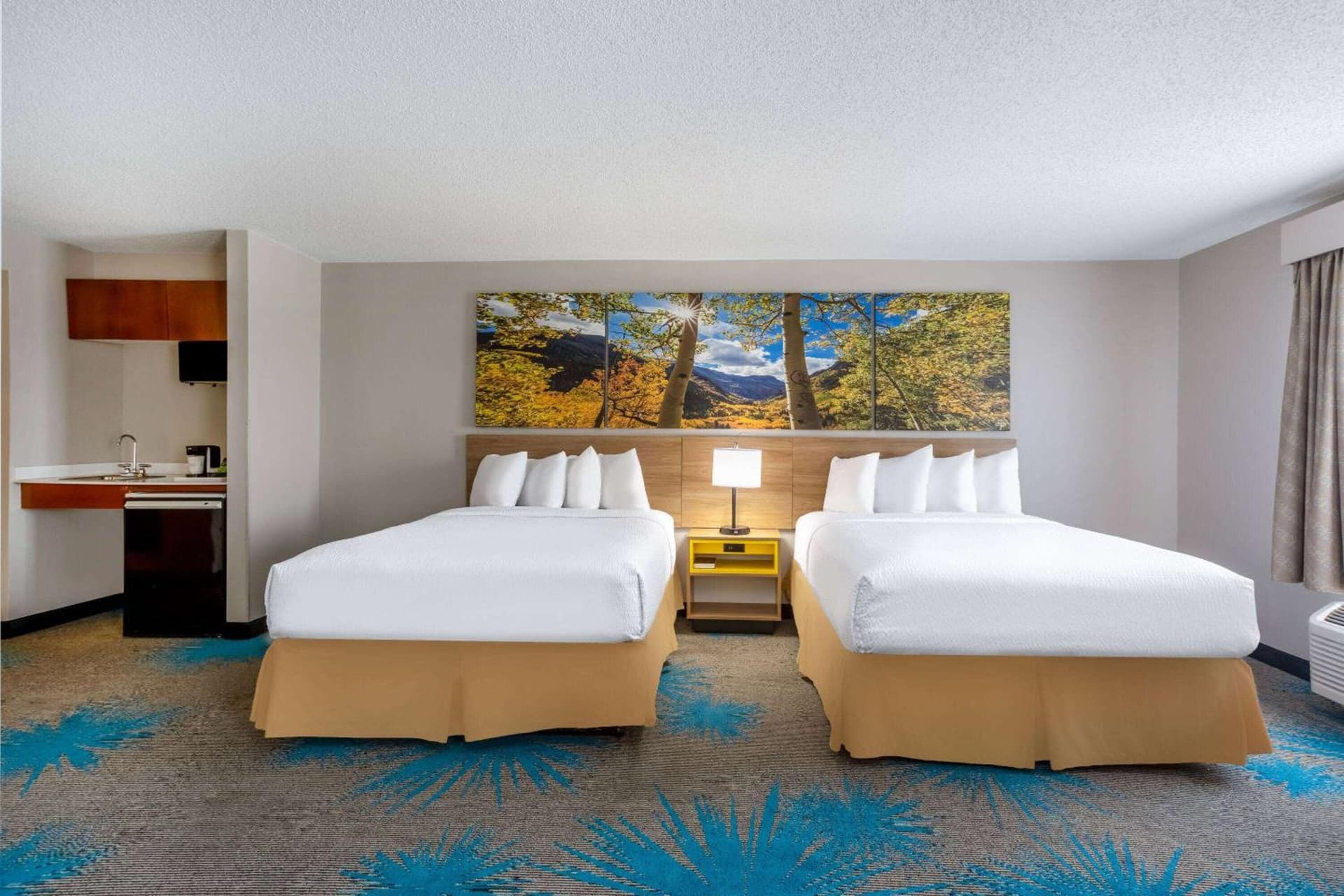 Days Inn & Suites by Wyndham Denver International Airport gallery photo in Denver, CO — image 37