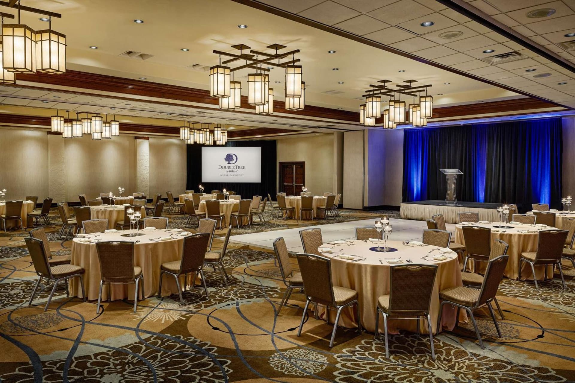 DoubleTree by Hilton Ontario Airport gallery photo in Ontario, CA — image 20