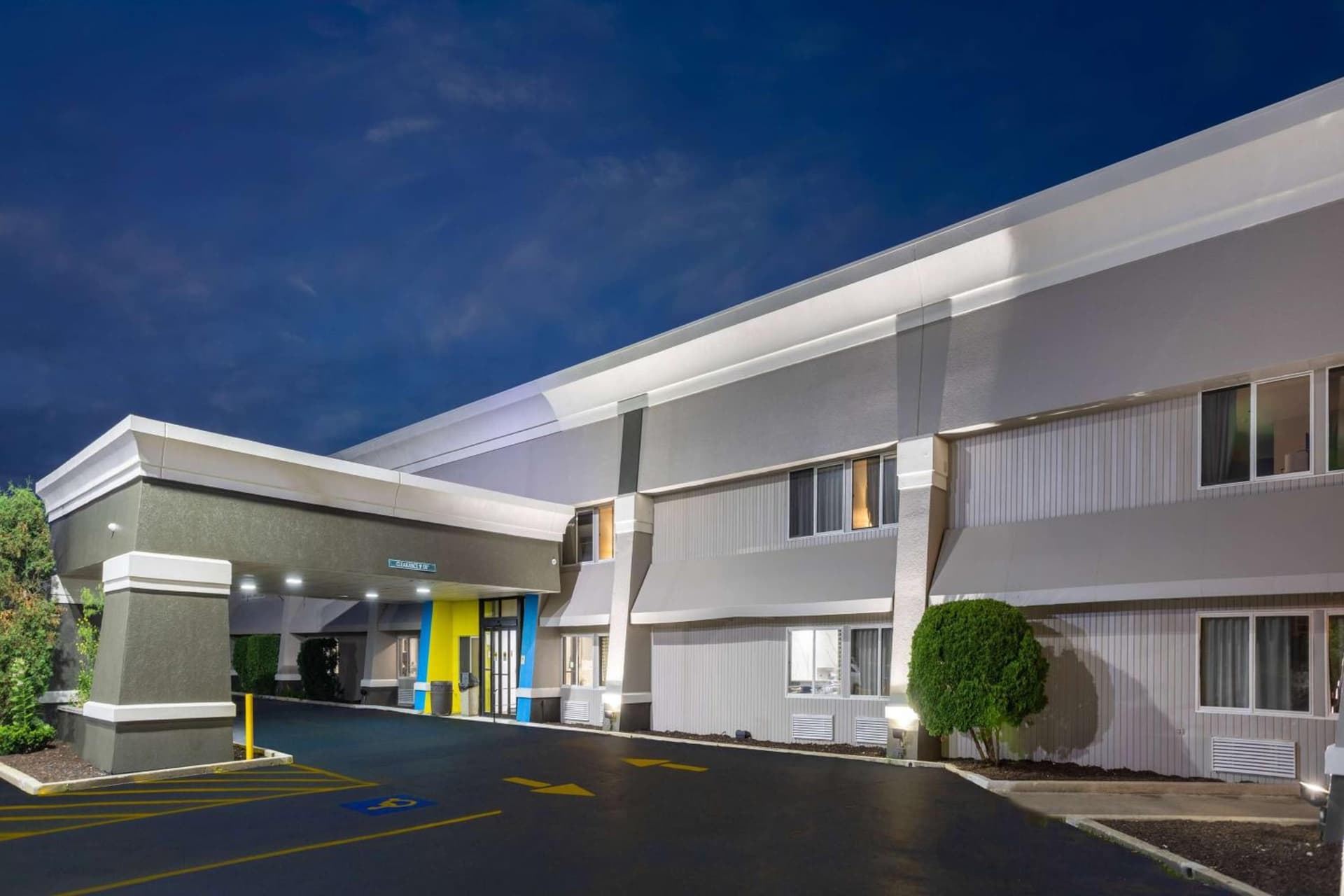 Days Inn by Wyndham Pleasant Prairie Kenosha gallery photo in Kenosha, WI — image 34