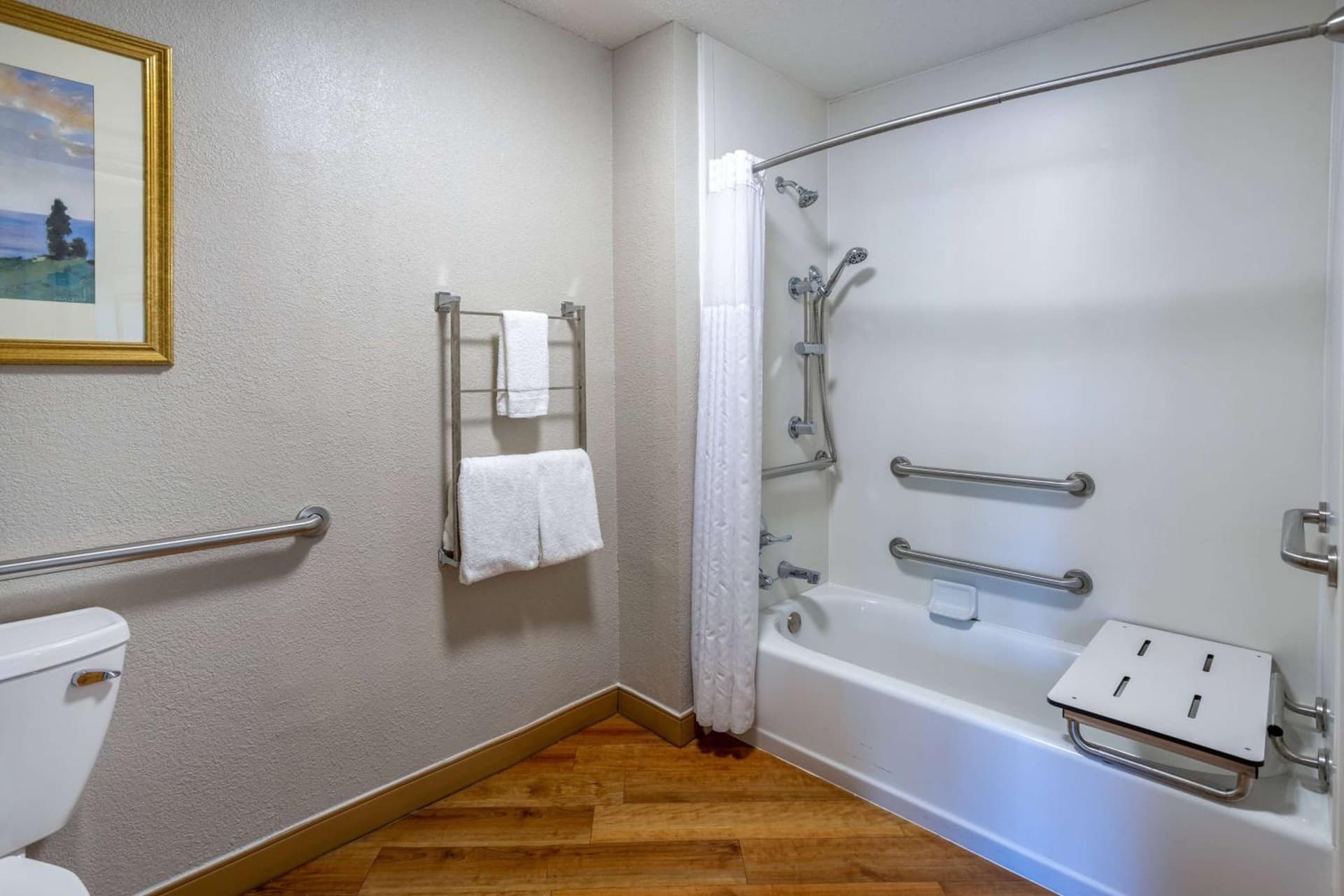 Days Inn by Wyndham Pleasant Prairie Kenosha gallery photo in Kenosha, WI — image 31