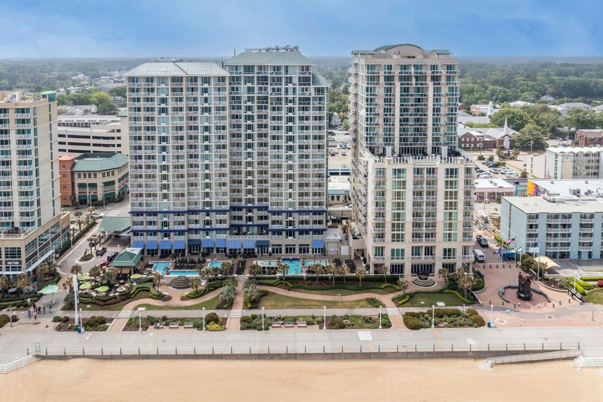 Hilton Vacation Club Oceanaire Virginia Beach interior in Virginia Beach, VA — gallery photo 2