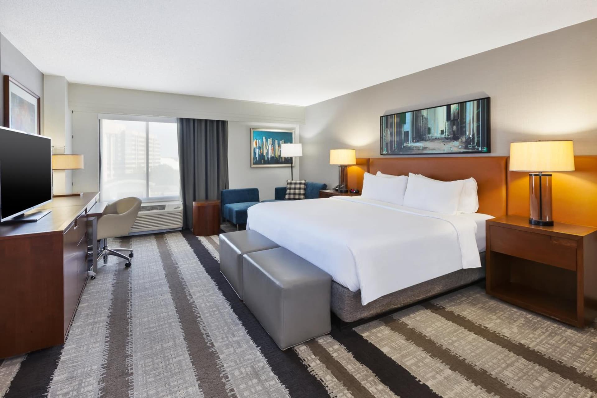 Crowne Plaza Dulles Airport by IHG gallery photo in Herndon, VA — image 9