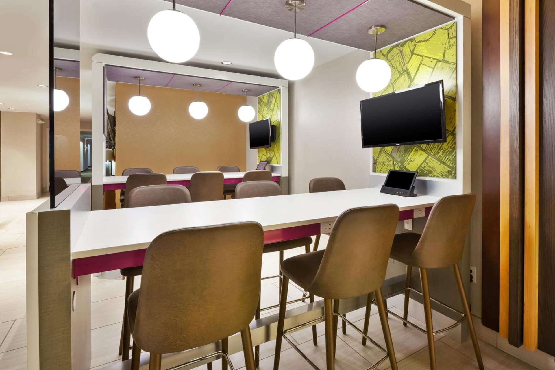 Crowne Plaza Dulles Airport by IHG gallery photo in Herndon, VA — image 100