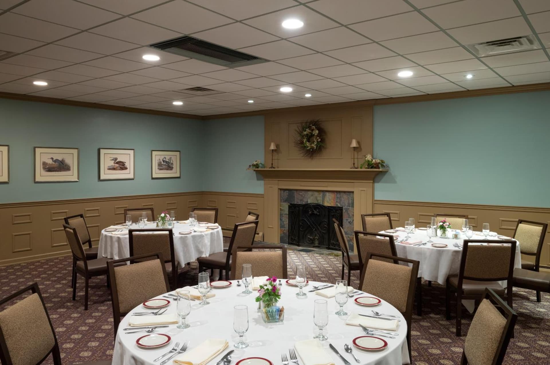 Pine Barn Inn interior in Danville, PA — gallery photo 2
