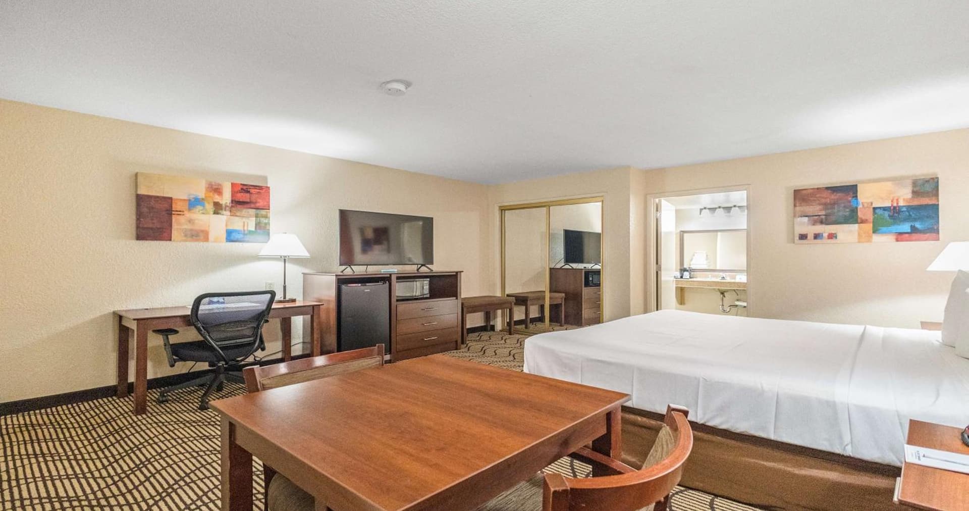 Best Western Roseville Inn gallery photo in Roseville, CA — image 99