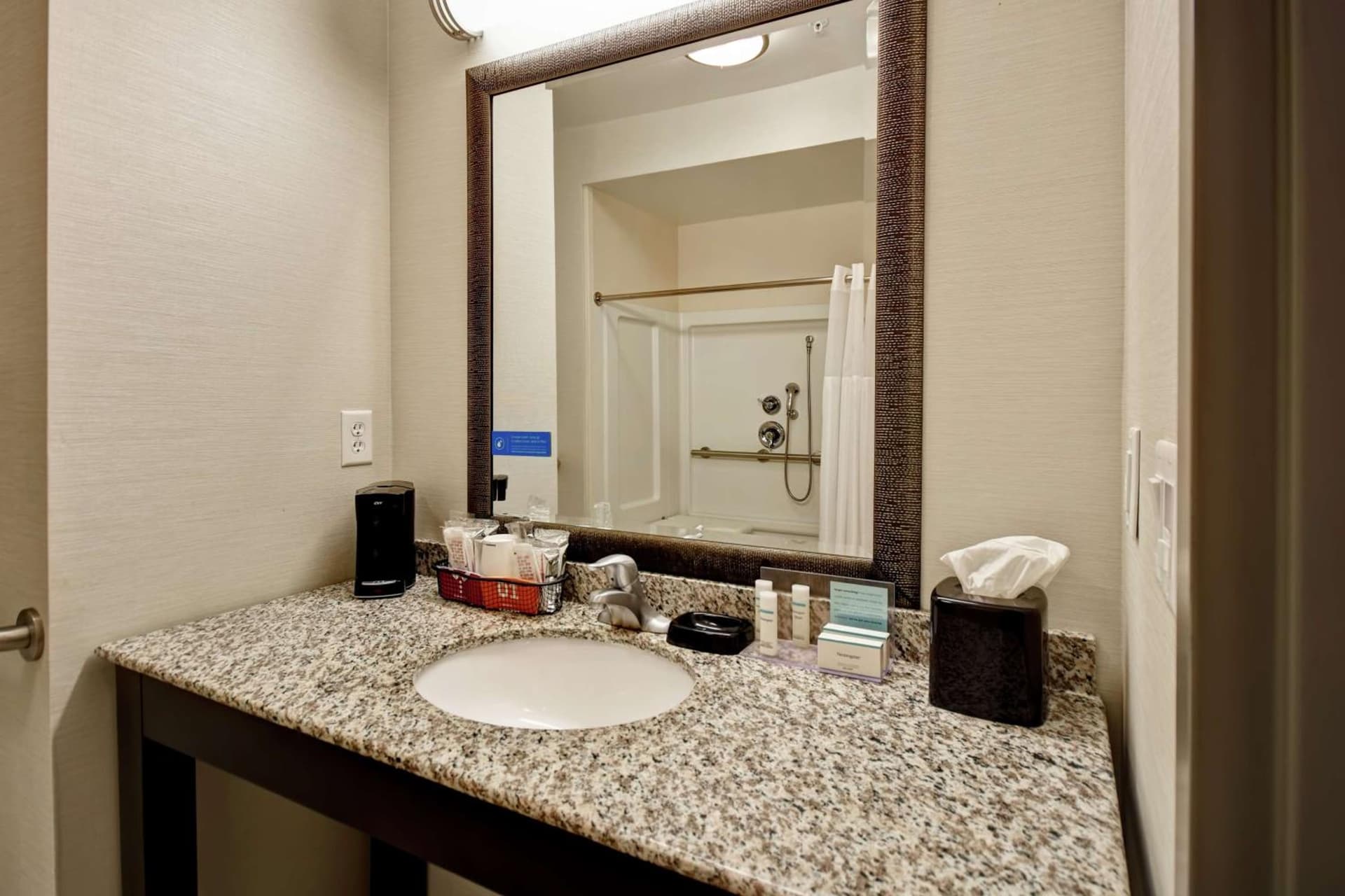 Hampton Inn Middletown gallery photo in Middletown, OH — image 10