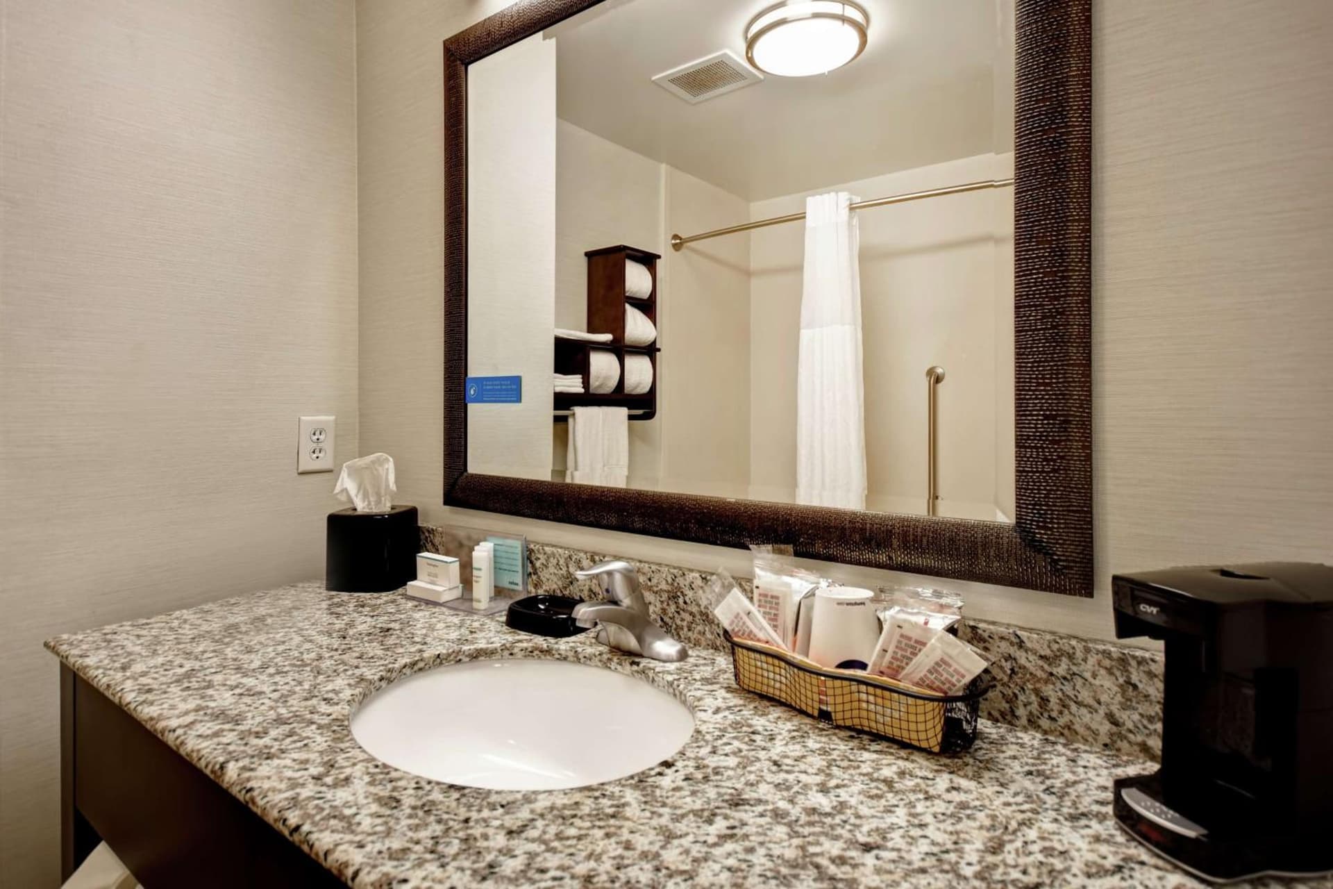 Hampton Inn Middletown gallery photo in Middletown, OH — image 35