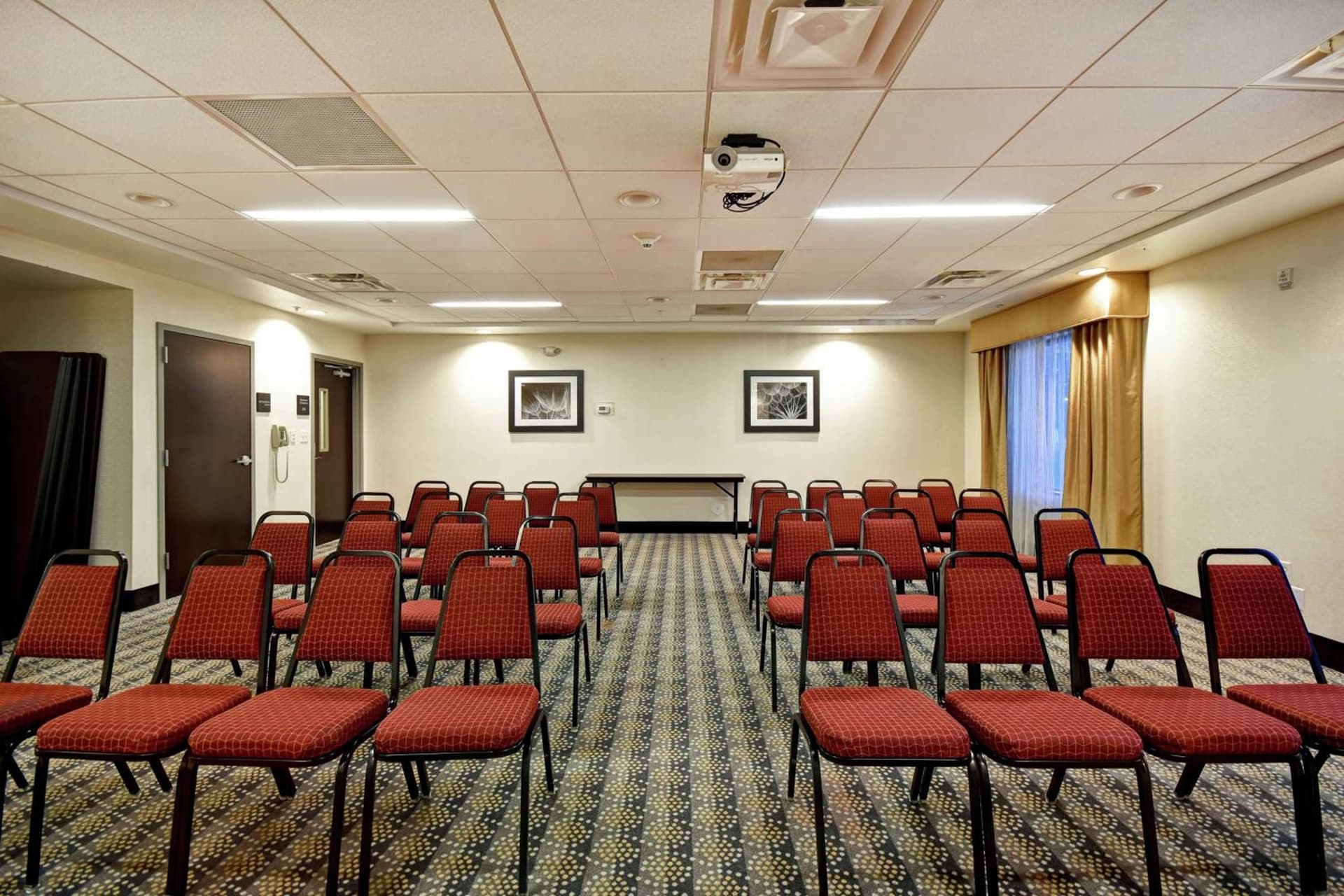 Hampton Inn Middletown gallery photo in Middletown, OH — image 39